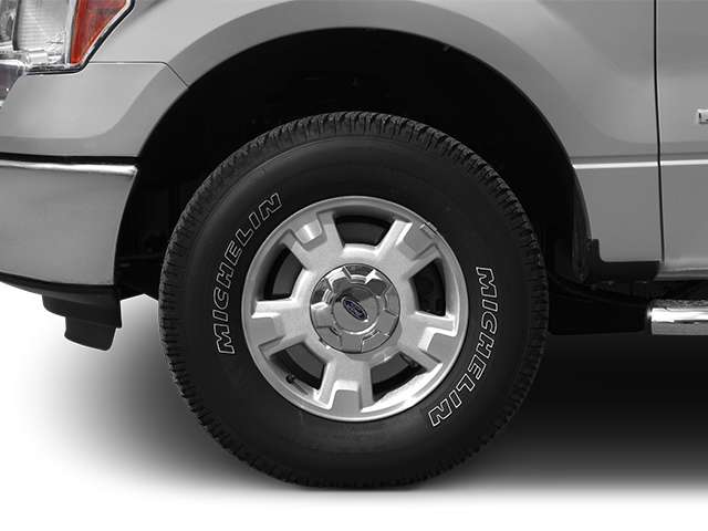 2014 Ford F-150 4WD SuperCrew 5-1/2 Ft Box XLT