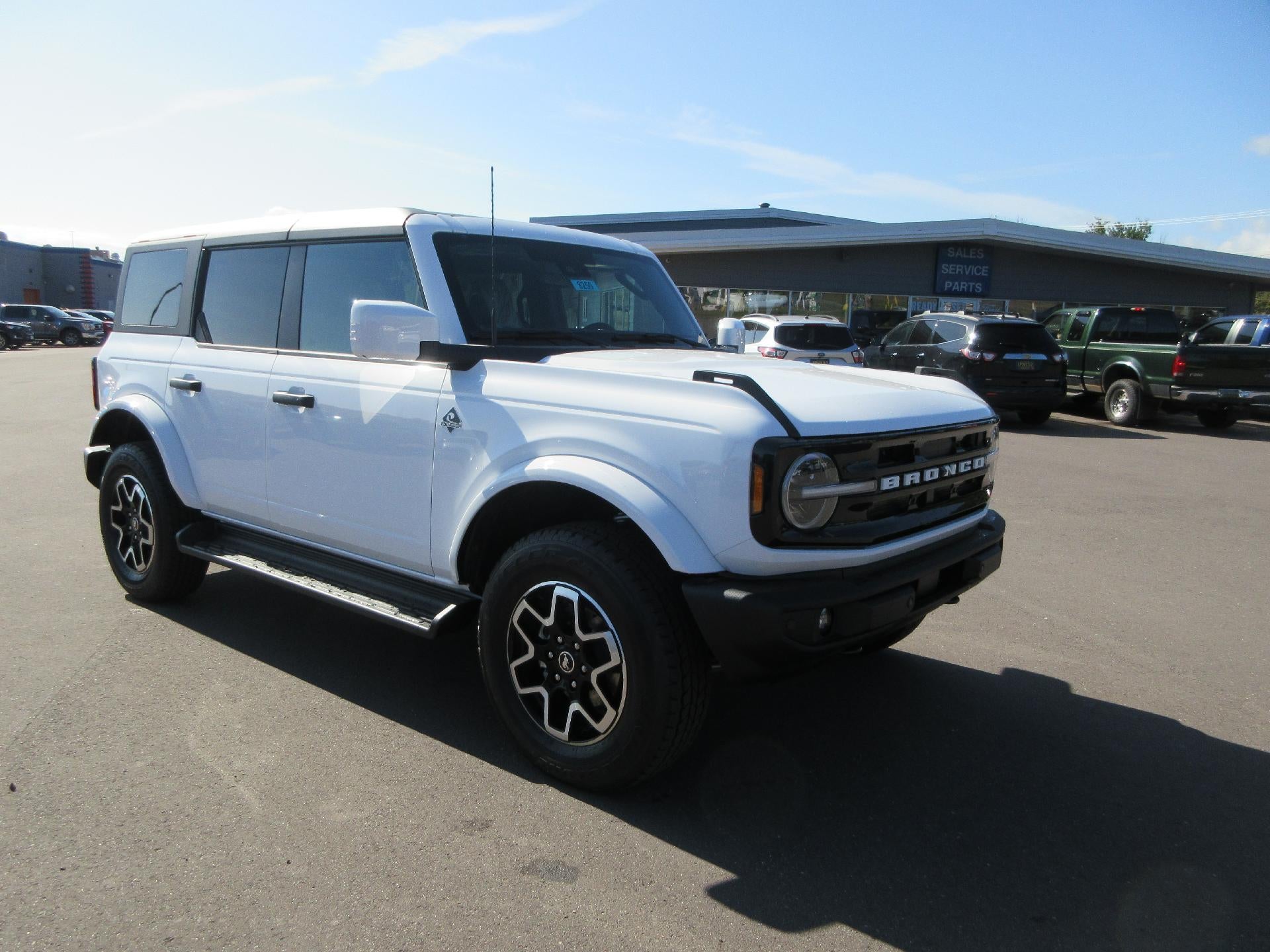2026 Ford Bronco Outer Banks 4 Door 4x4