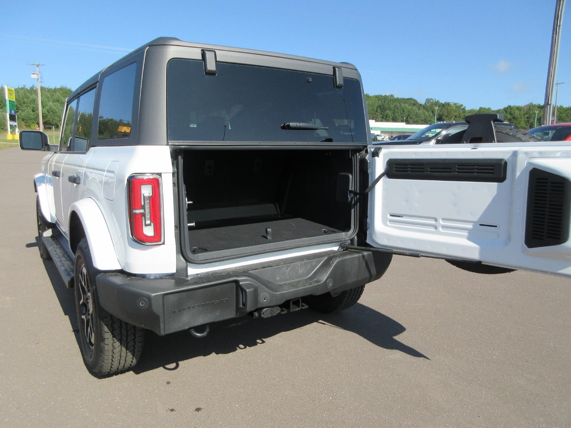 2026 Ford Bronco Outer Banks 4 Door 4x4