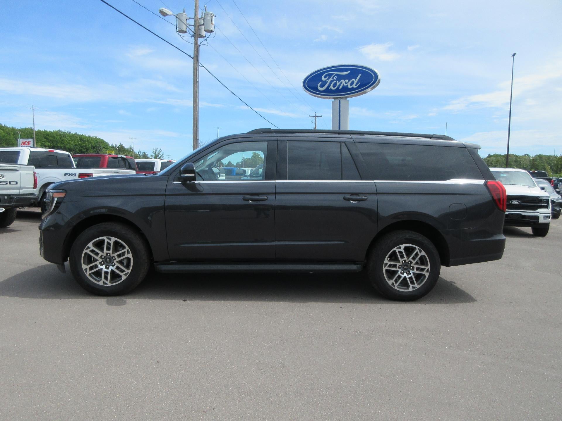 2025 Ford Expedition Max Active 4x4