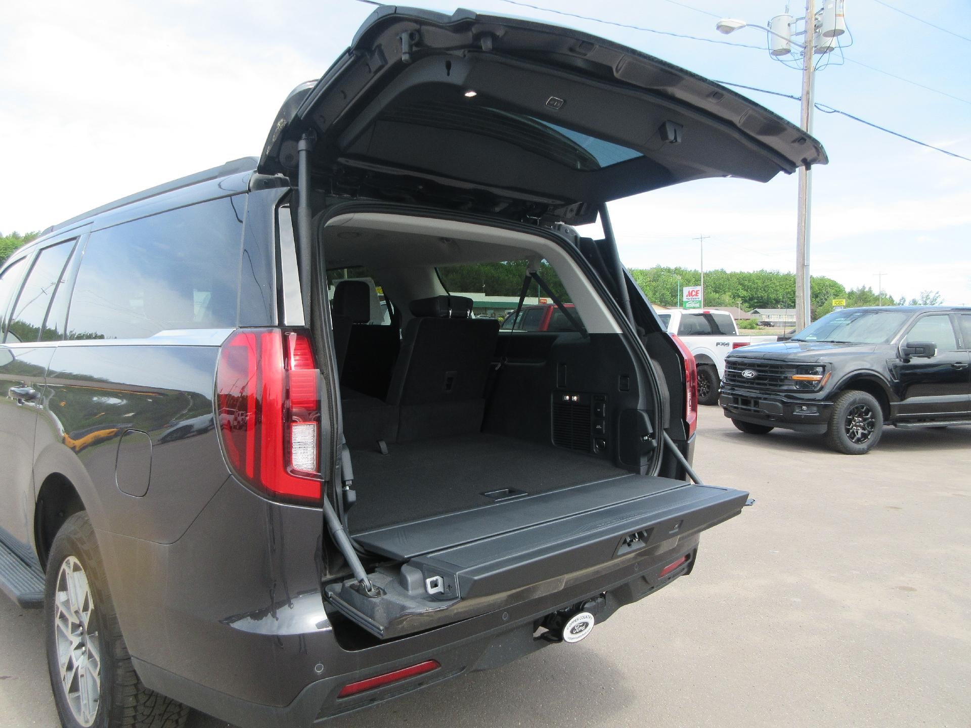 2025 Ford Expedition Max Active 4x4