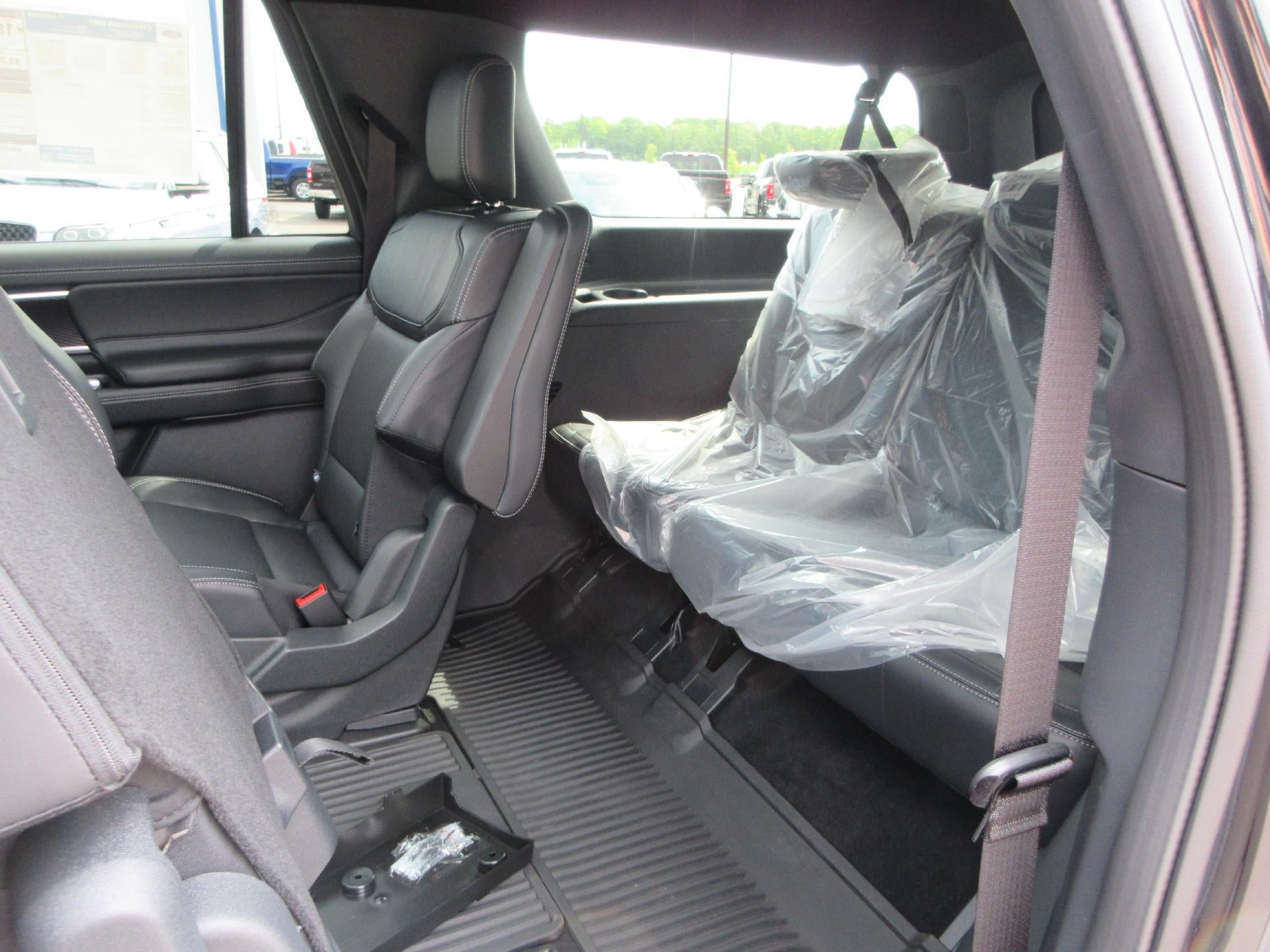 2026 Ford Expedition Max Platinum 4x4