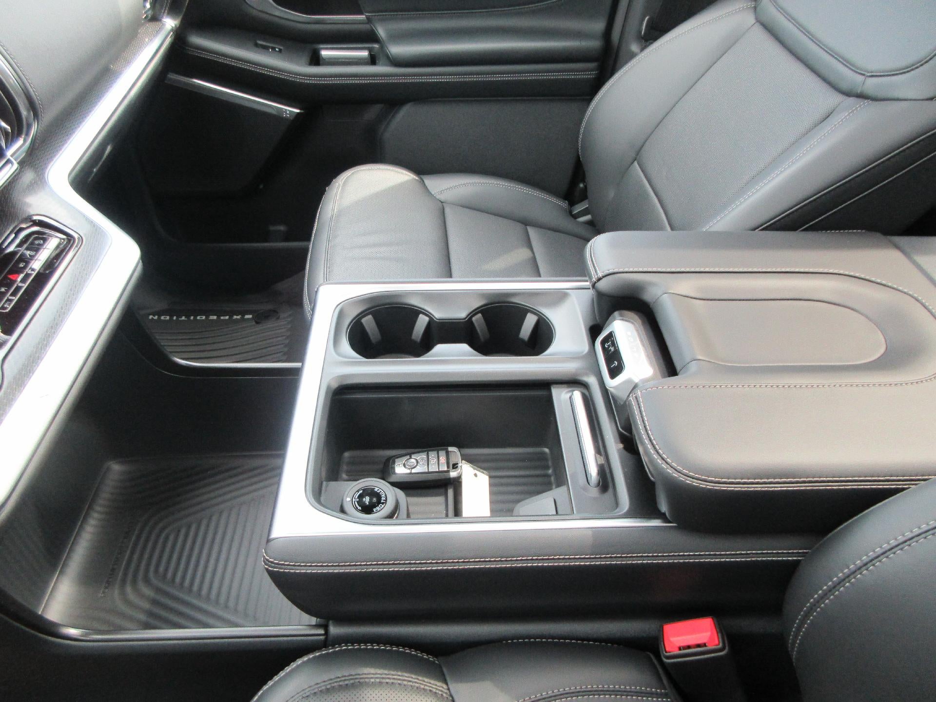 2026 Ford Expedition Max Platinum 4x4