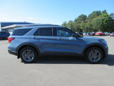 2027 Ford Explorer Active w/200A Pkg 4WD