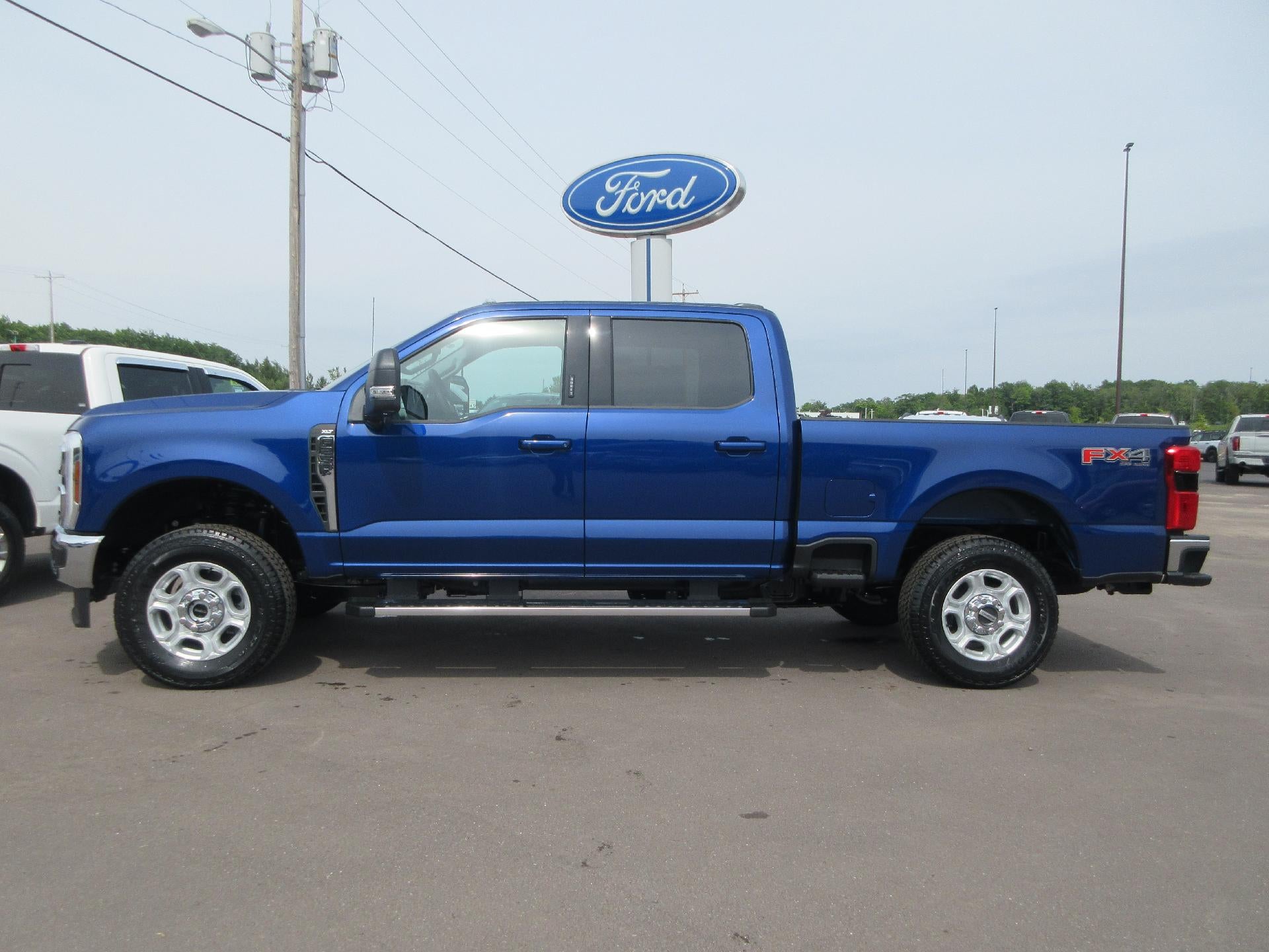 2026 Ford Super Duty F-250 SRW XL 4WD Crew Cab 6.75' Box