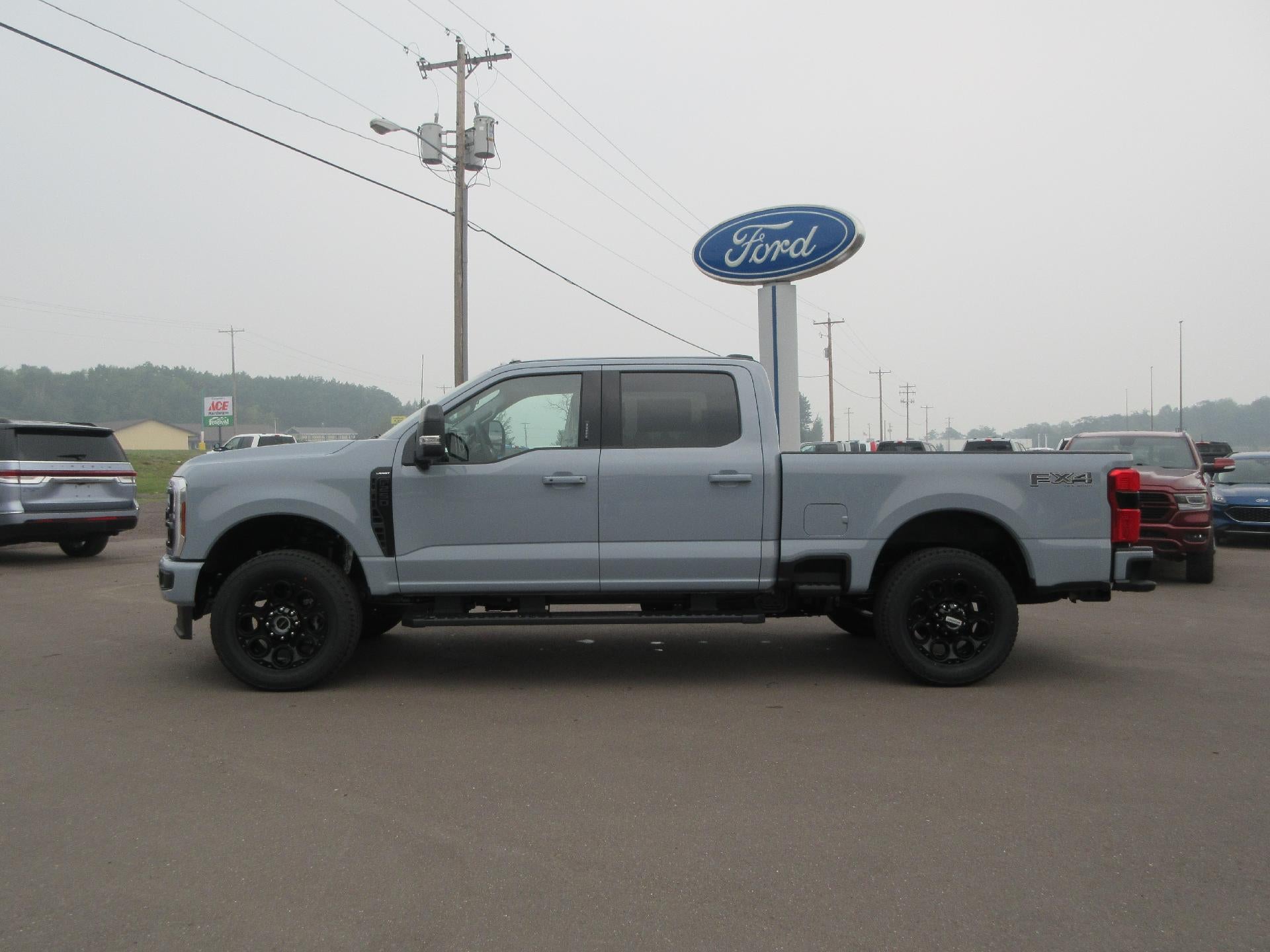 2026 Ford Super Duty F-250 SRW XL 4WD Crew Cab 6.75' Box
