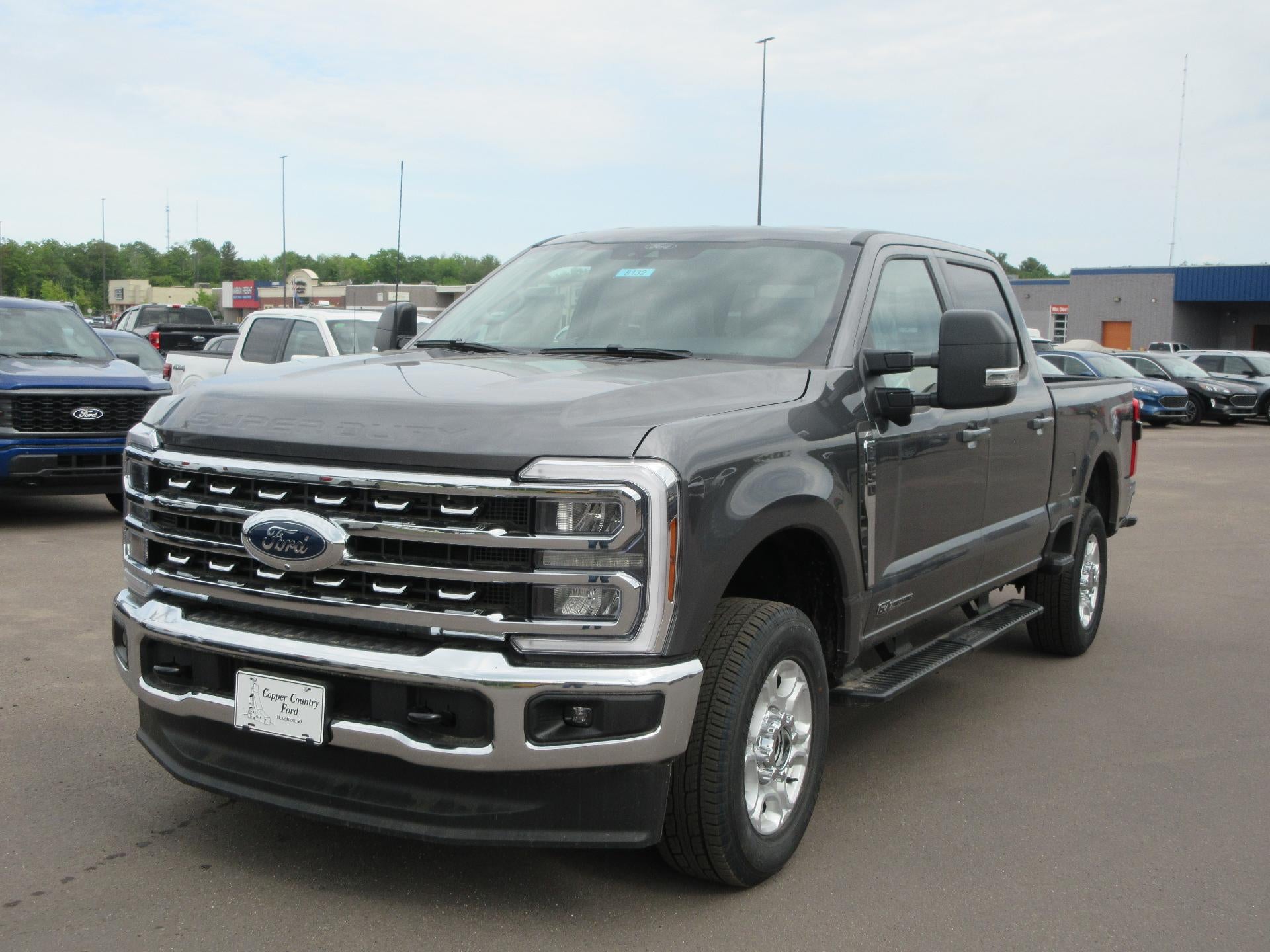 2026 Ford Super Duty F-250 SRW XLT 4WD Crew Cab 6.75' Box