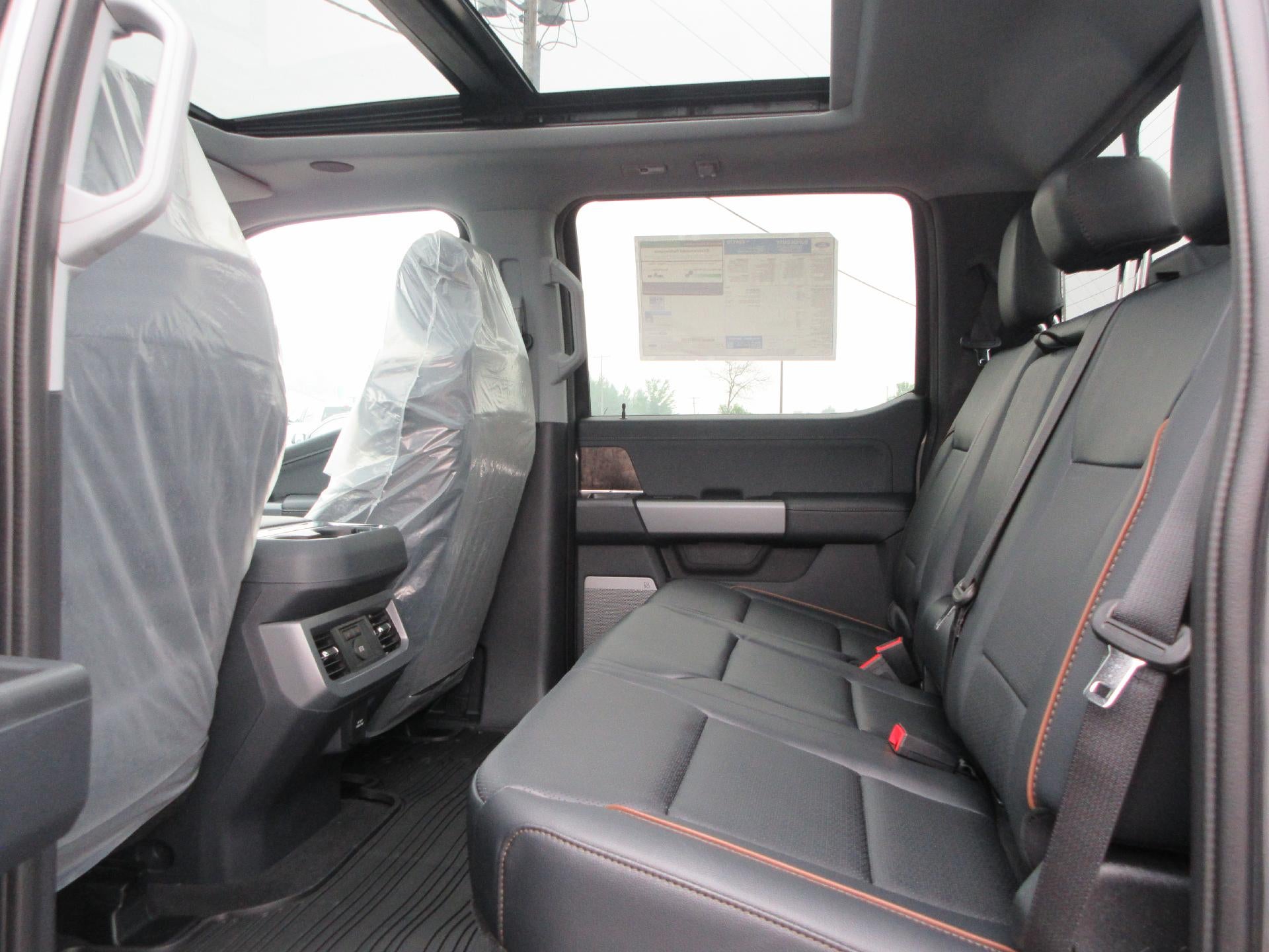 2026 Ford Super Duty F-350 SRW XL 4WD Crew Cab 6.75' Box