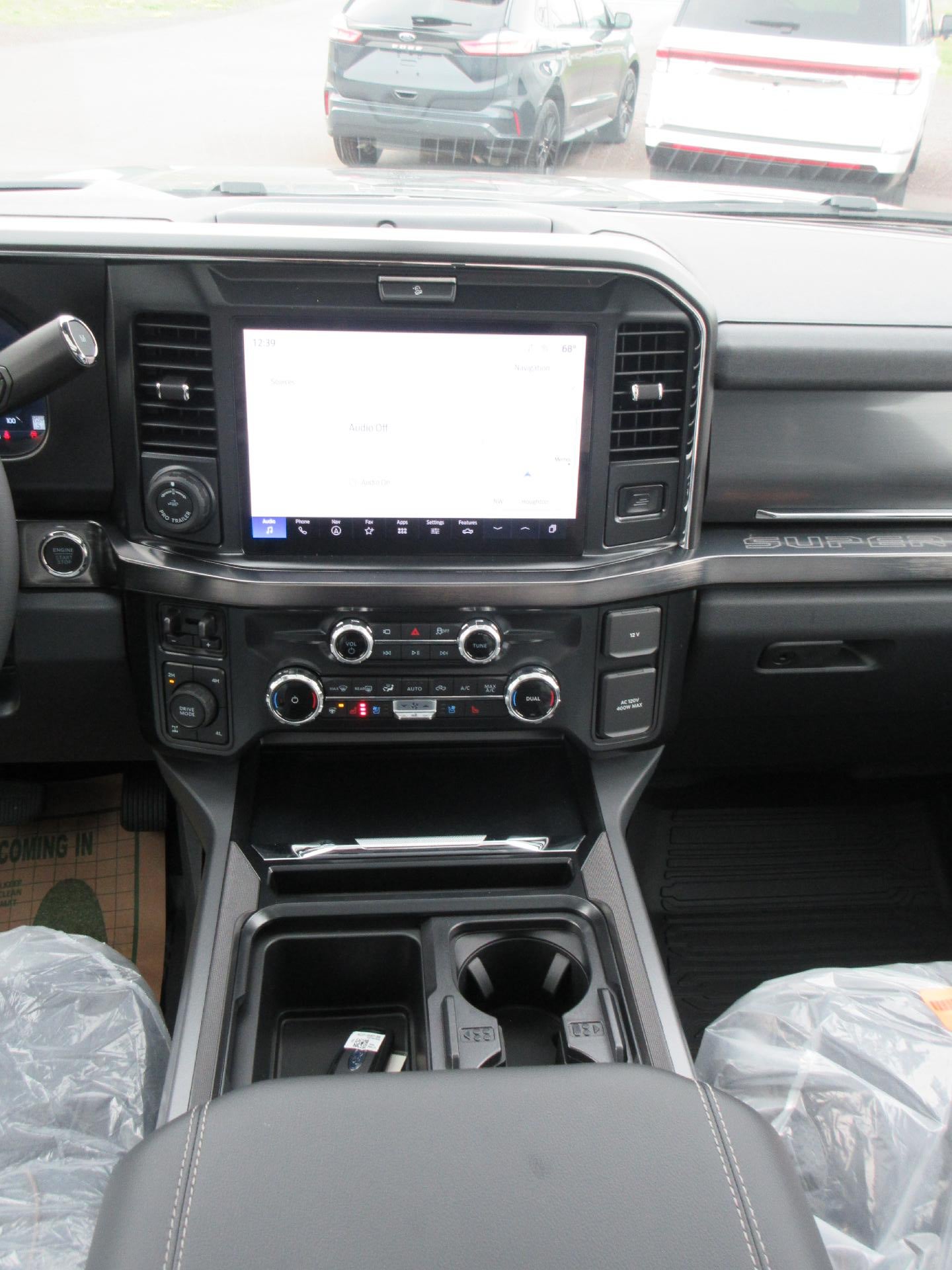 2026 Ford Super Duty F-350 SRW XL 4WD Crew Cab 6.75' Box