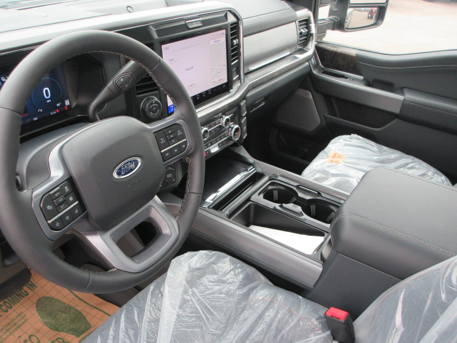 2026 Ford Super Duty F-350 SRW XL 4WD Crew Cab 6.75' Box