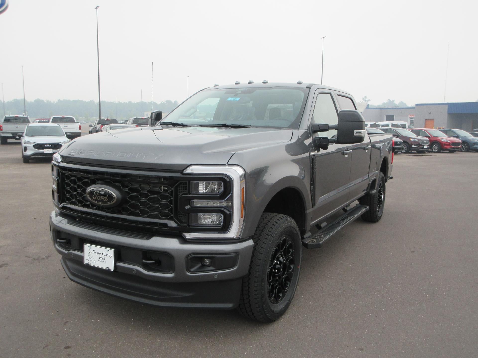 2026 Ford Super Duty F-350 SRW XL 4WD Crew Cab 6.75' Box