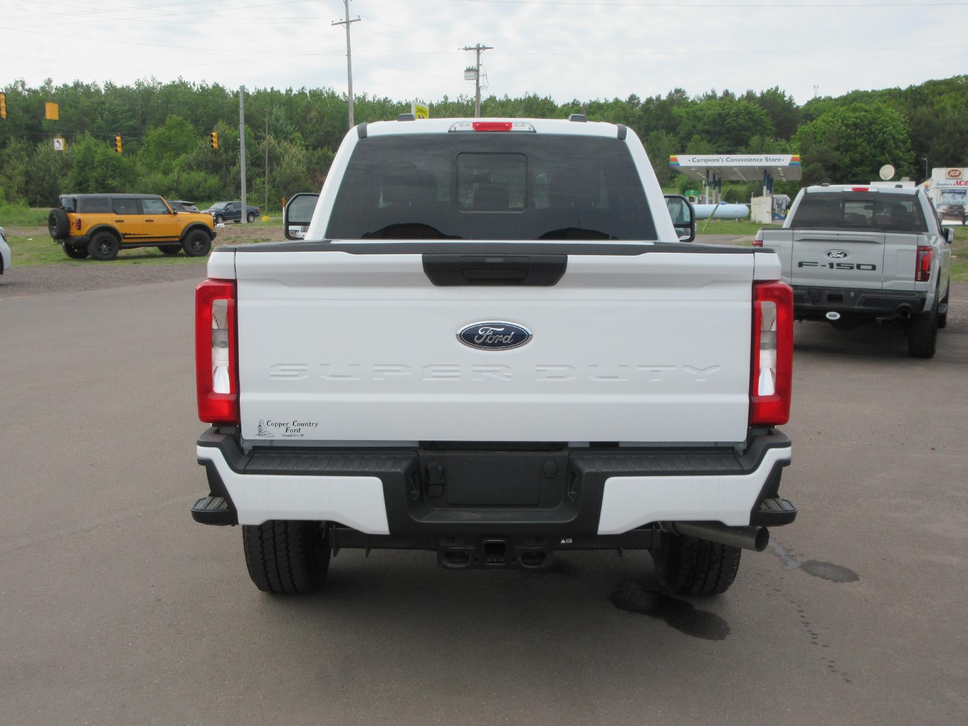 2026 Ford Super Duty F-350 SRW XL 4WD SuperCab 6.75' Box