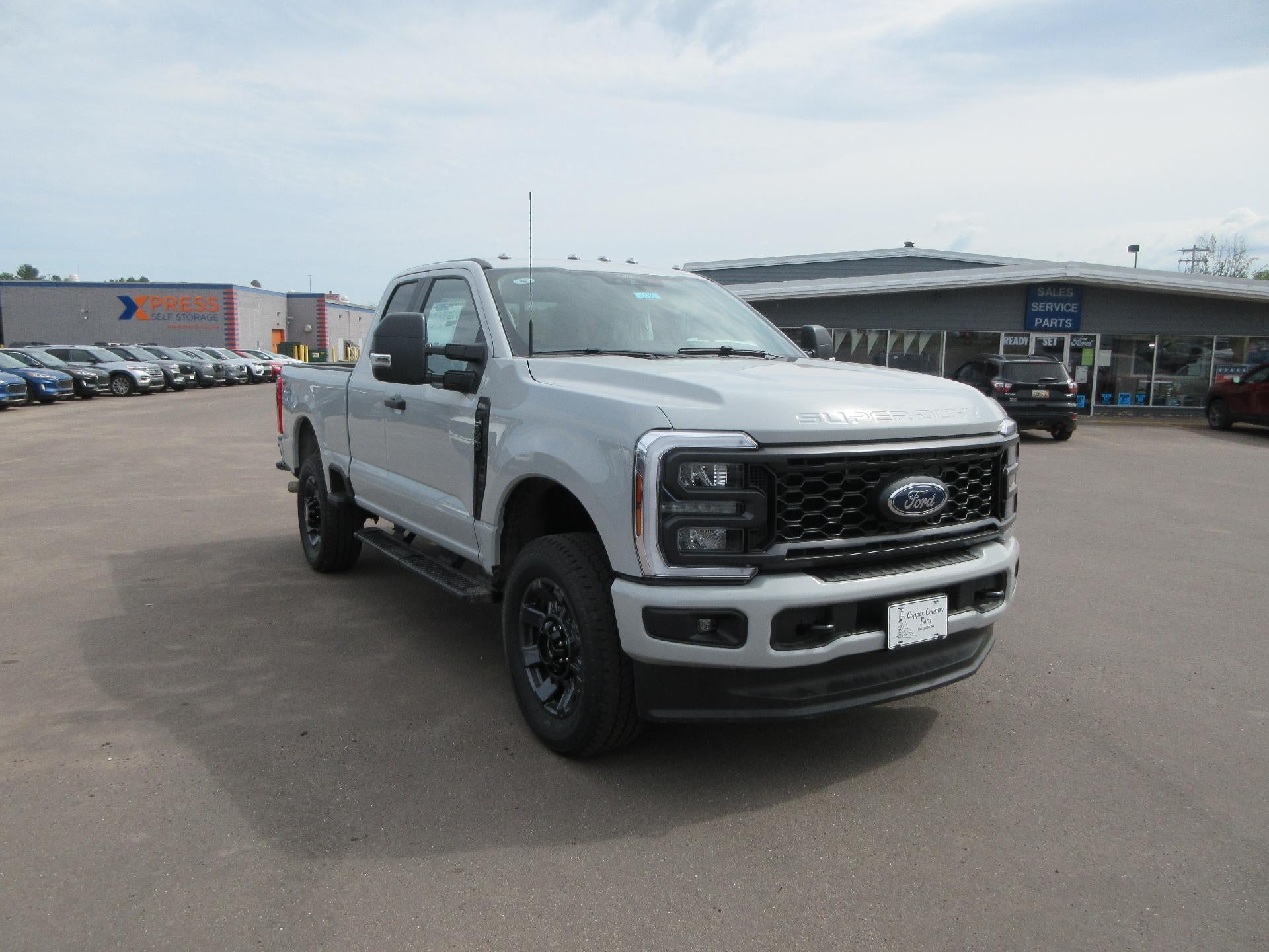 2026 Ford Super Duty F-350 SRW XL 4WD SuperCab 6.75' Box