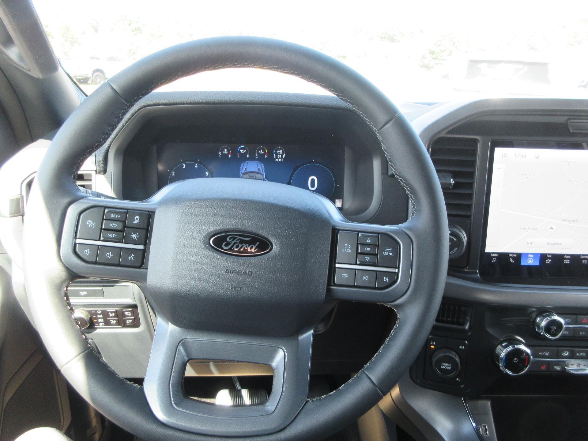 2026 Ford F-150 XLT 4WD SuperCrew 5.5' Box