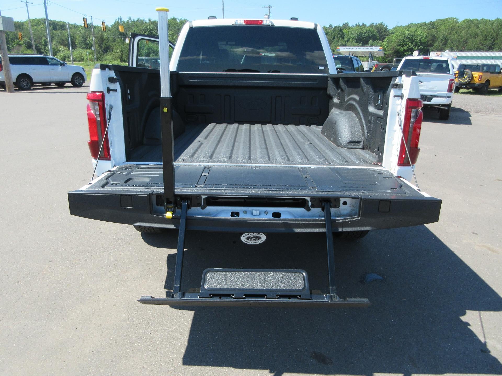 2026 Ford F-150 XLT 4WD SuperCrew 6.5' Box