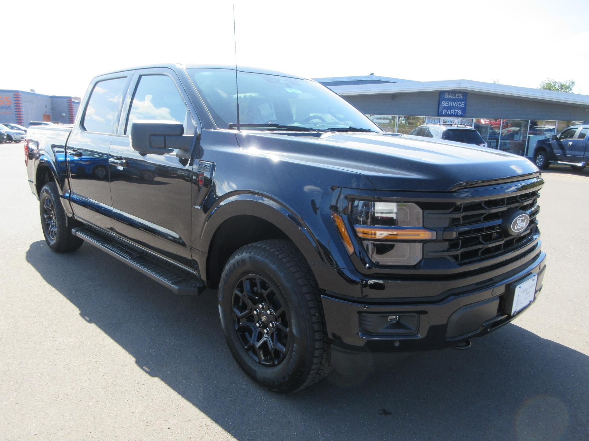 2026 Ford F-150 XLT 4WD SuperCrew 5.5' Box