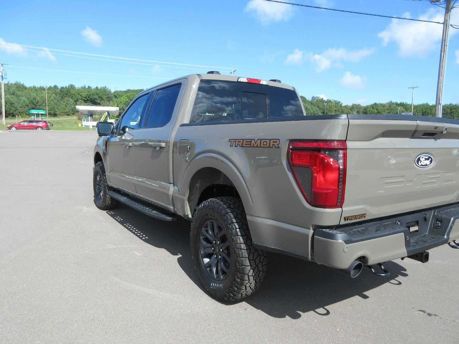 2026 Ford F-150 Tremor 4WD SuperCrew 5.5' Box