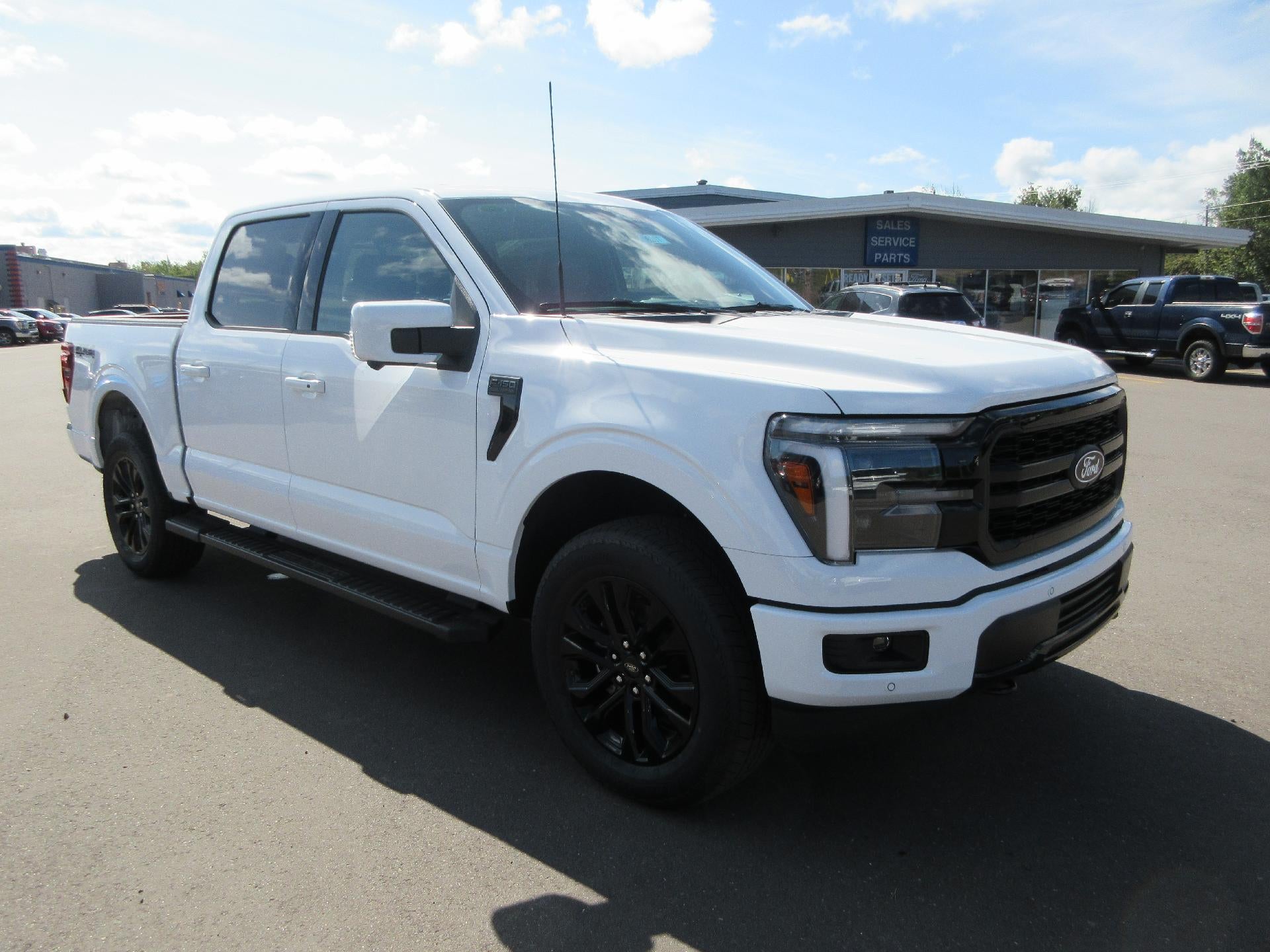 2026 Ford F-150 LARIAT 4WD SuperCrew 5.5' Box