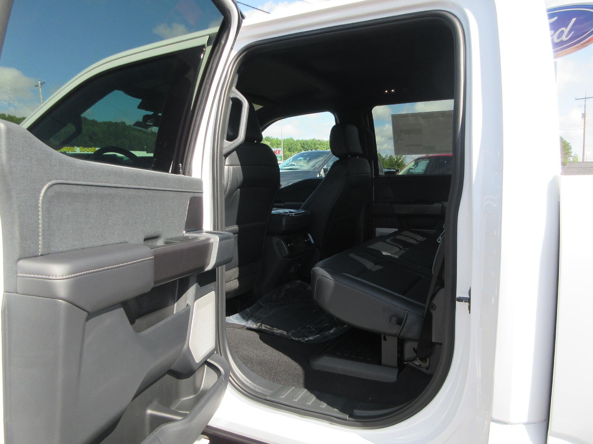 2026 Ford F-150 LARIAT 4WD SuperCrew 5.5' Box
