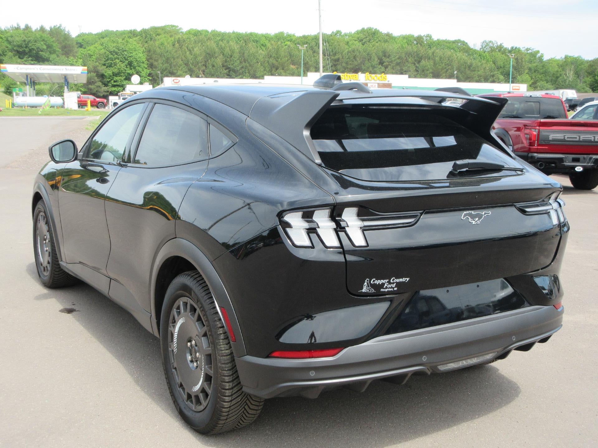 2025 Ford Mustang Mach-E GT AWD