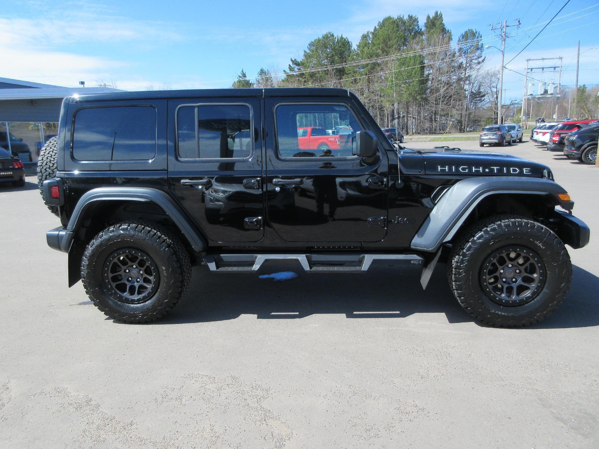 2022 Jeep Wrangler Unlimited High Tide 4x4