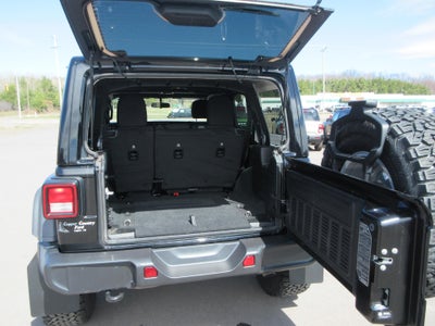 2022 Jeep Wrangler Unlimited High Tide 4x4