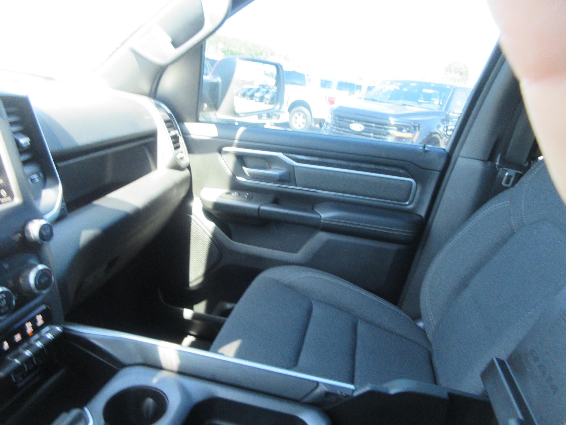 2019 RAM 1500 Big Horn/Lone Star 4x4 Crew Cab 5'7" Box