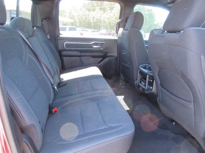 2019 RAM 1500 Big Horn/Lone Star 4x4 Crew Cab 5'7" Box