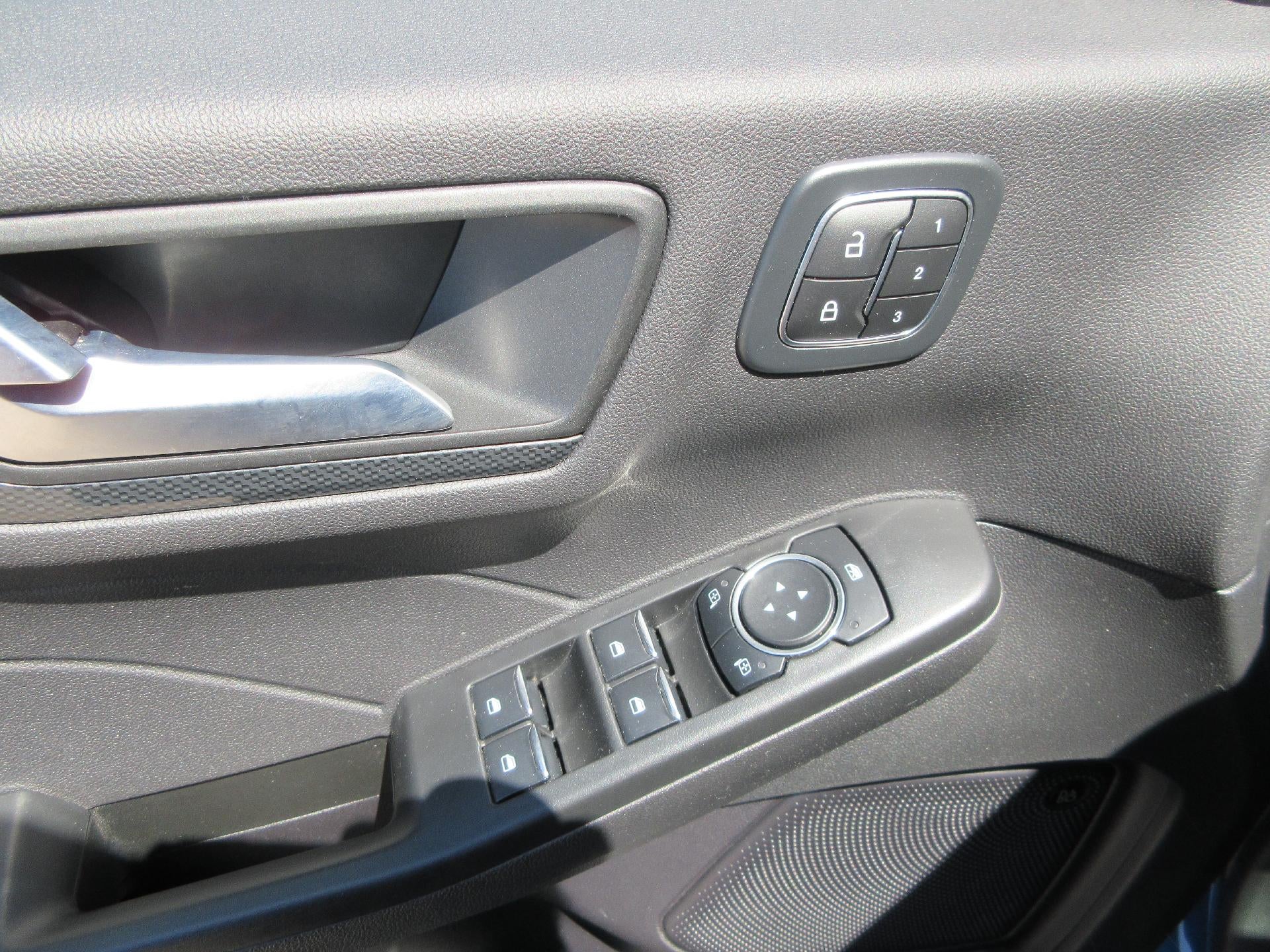 2023 Ford Escape ST-Line Select AWD