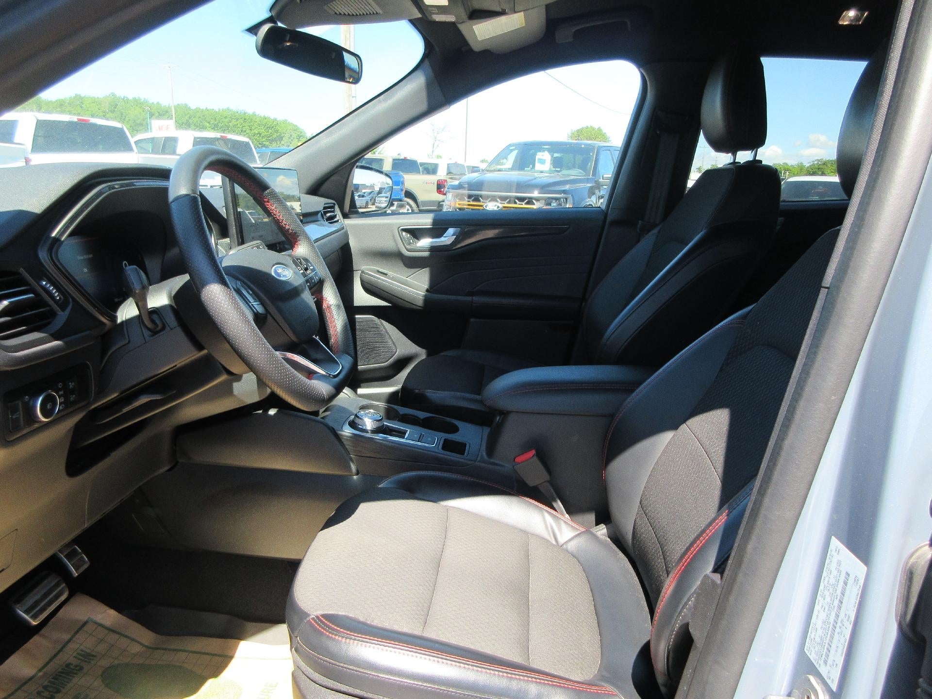 2023 Ford Escape ST-Line Select AWD
