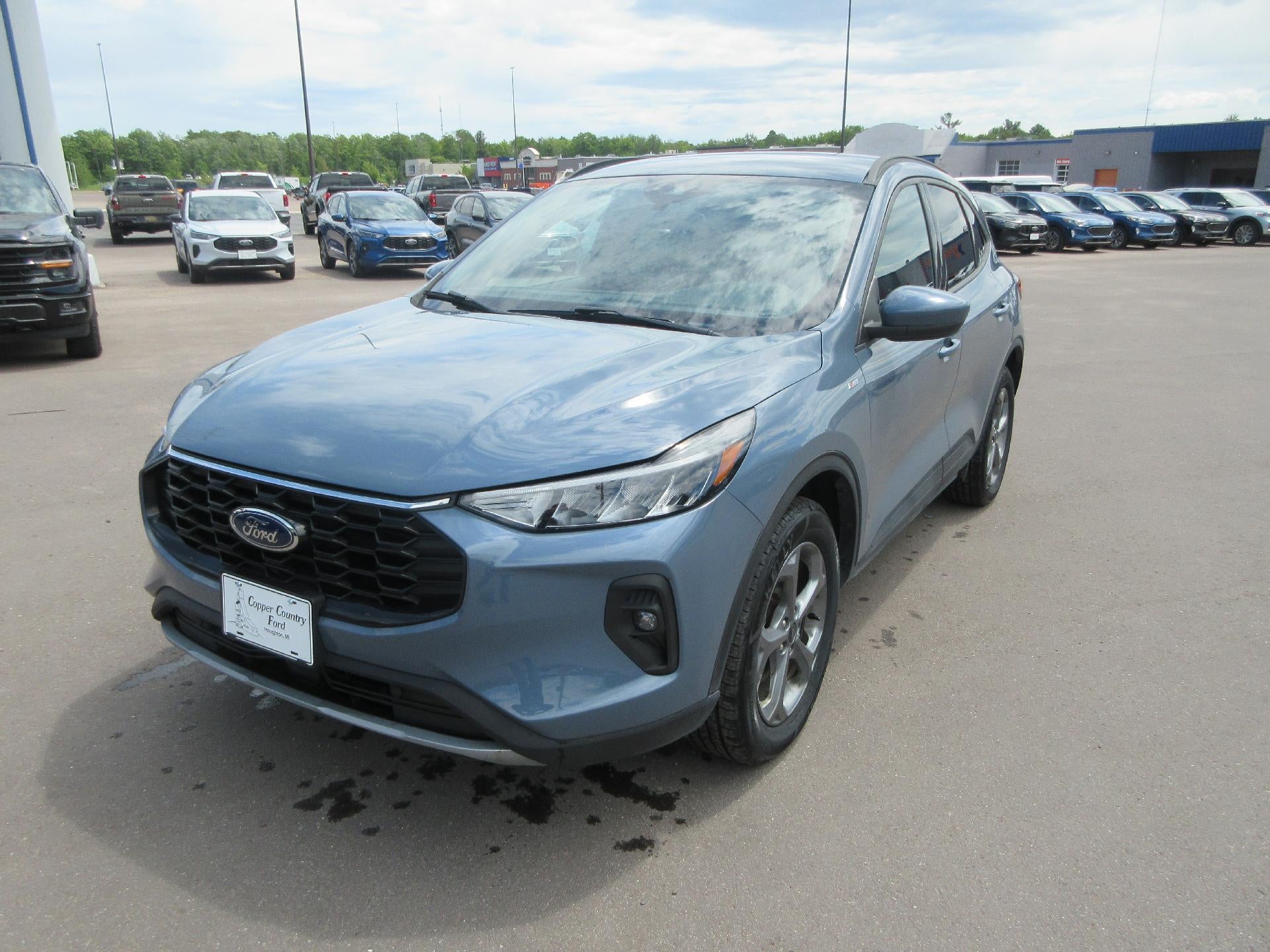 2025 Ford Escape ST-Line Select AWD