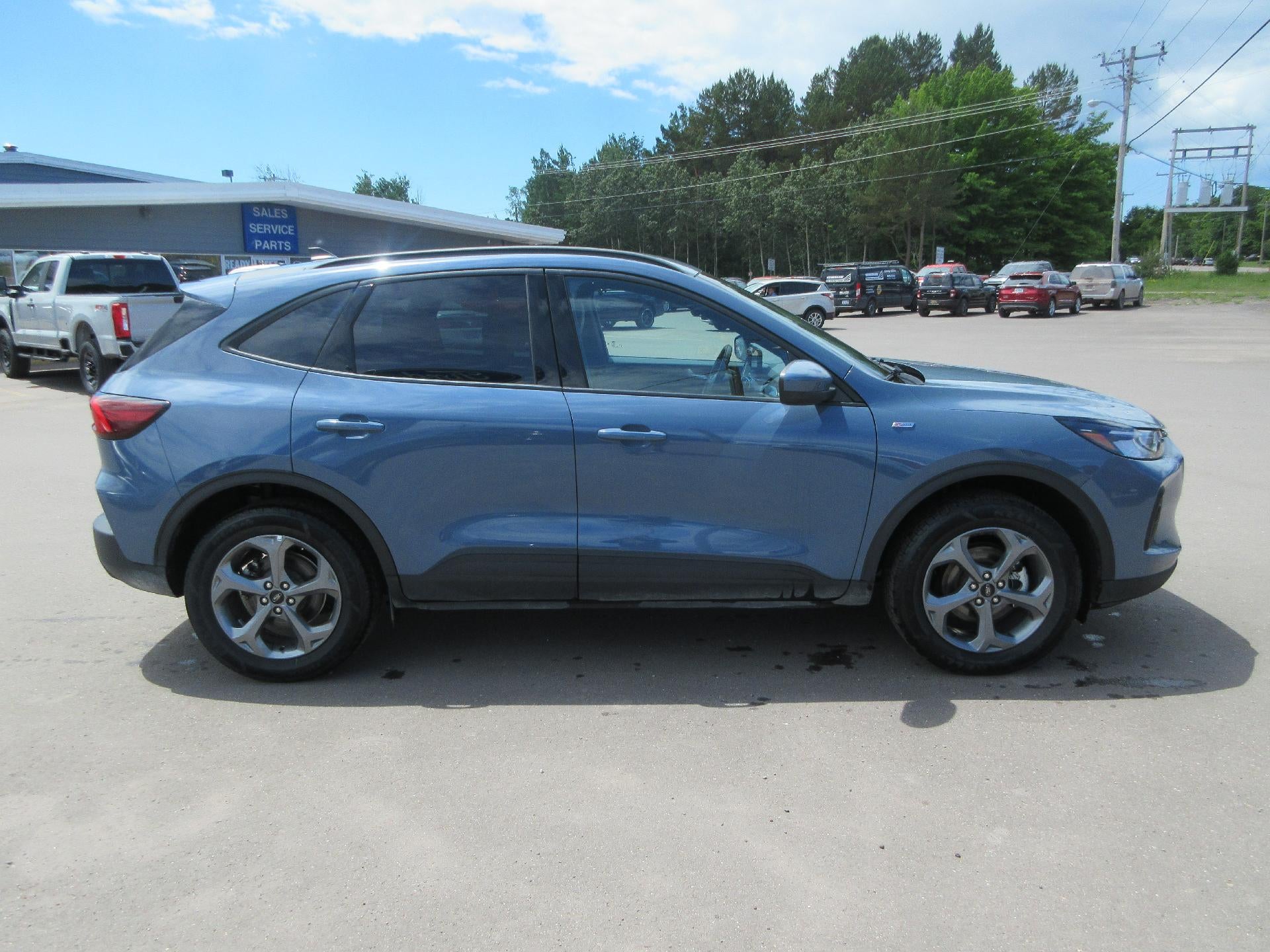 2025 Ford Escape ST-Line Select AWD