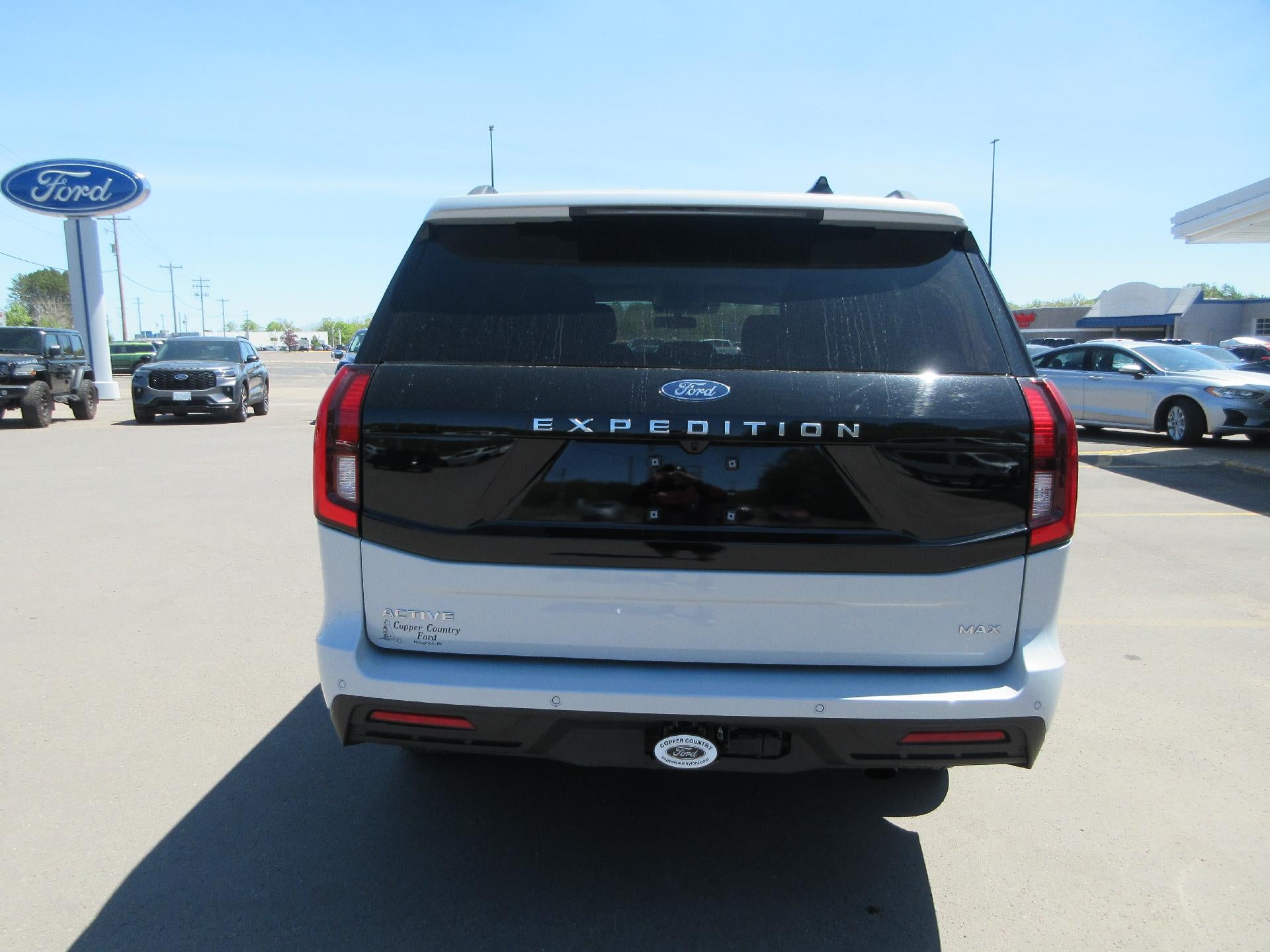 2025 Ford Expedition Max Active 4x4