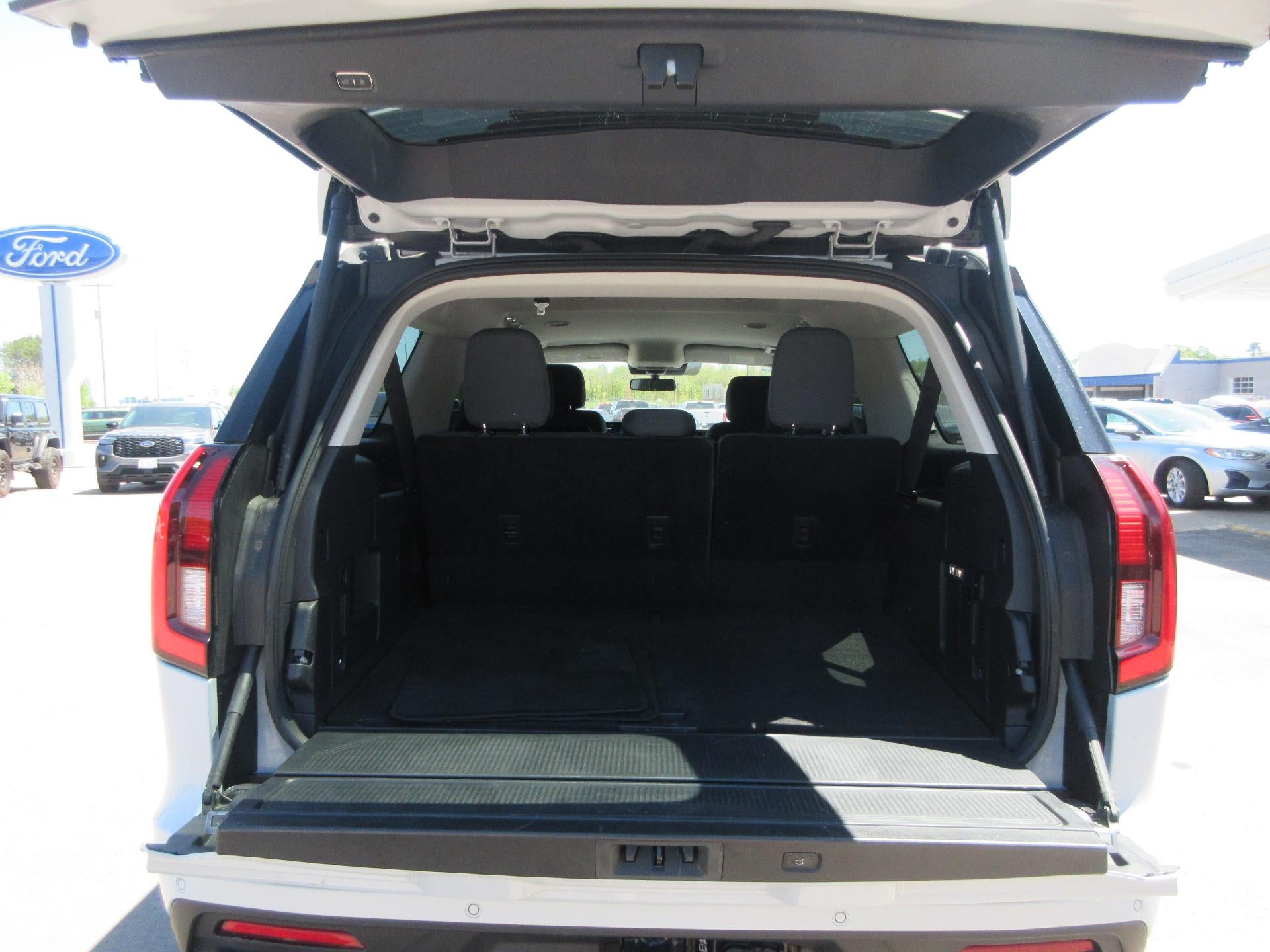 2025 Ford Expedition Max Active 4x4