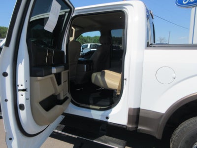 2015 Ford F-150 4WD SuperCrew 5-1/2 Ft Box Lariat
