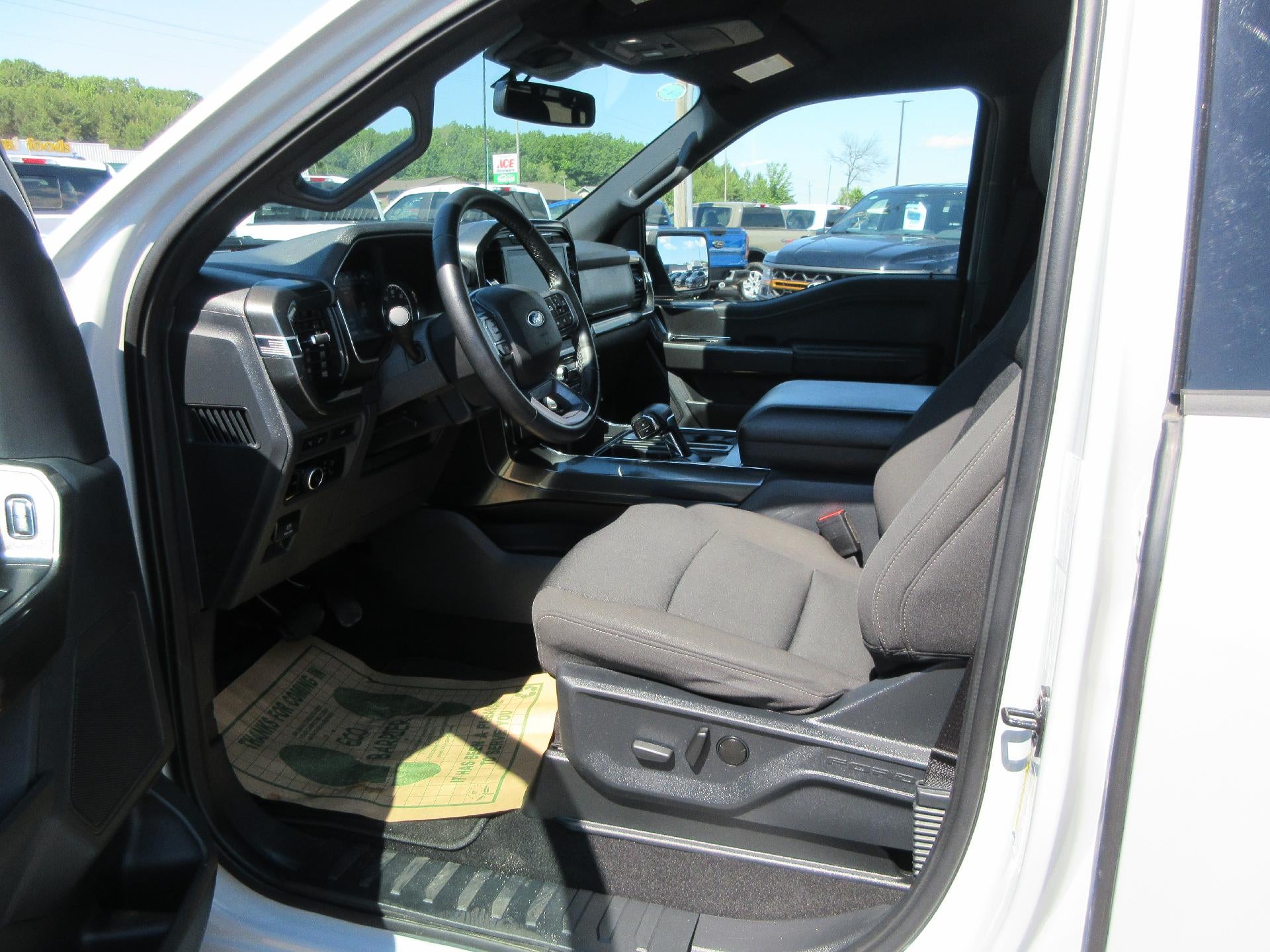 2023 Ford F-150 XL 4WD SuperCrew 5.5' Box