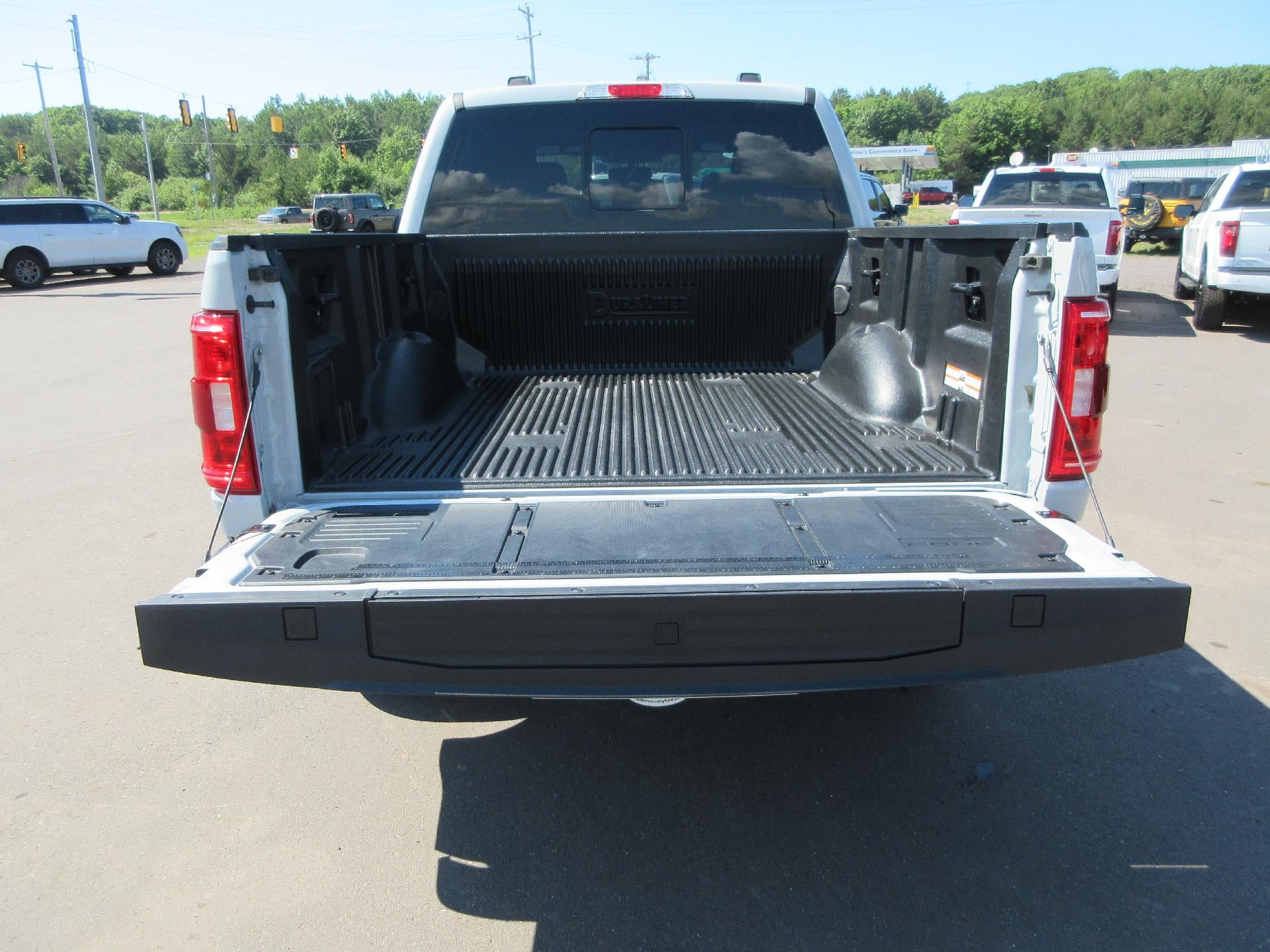 2023 Ford F-150 XL 4WD SuperCrew 5.5' Box