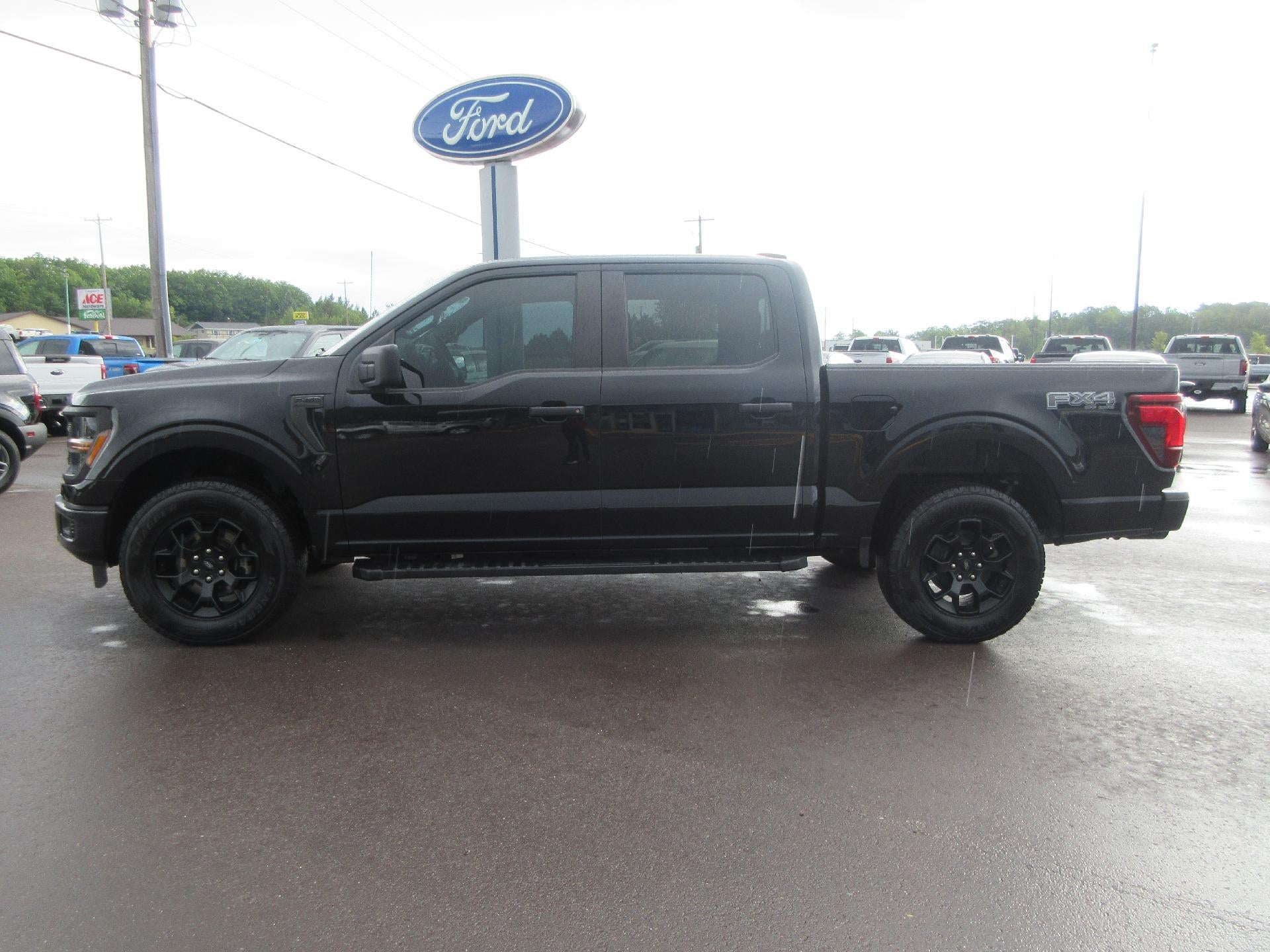 2024 Ford F-150 STX 4WD SuperCrew 5.5' Box