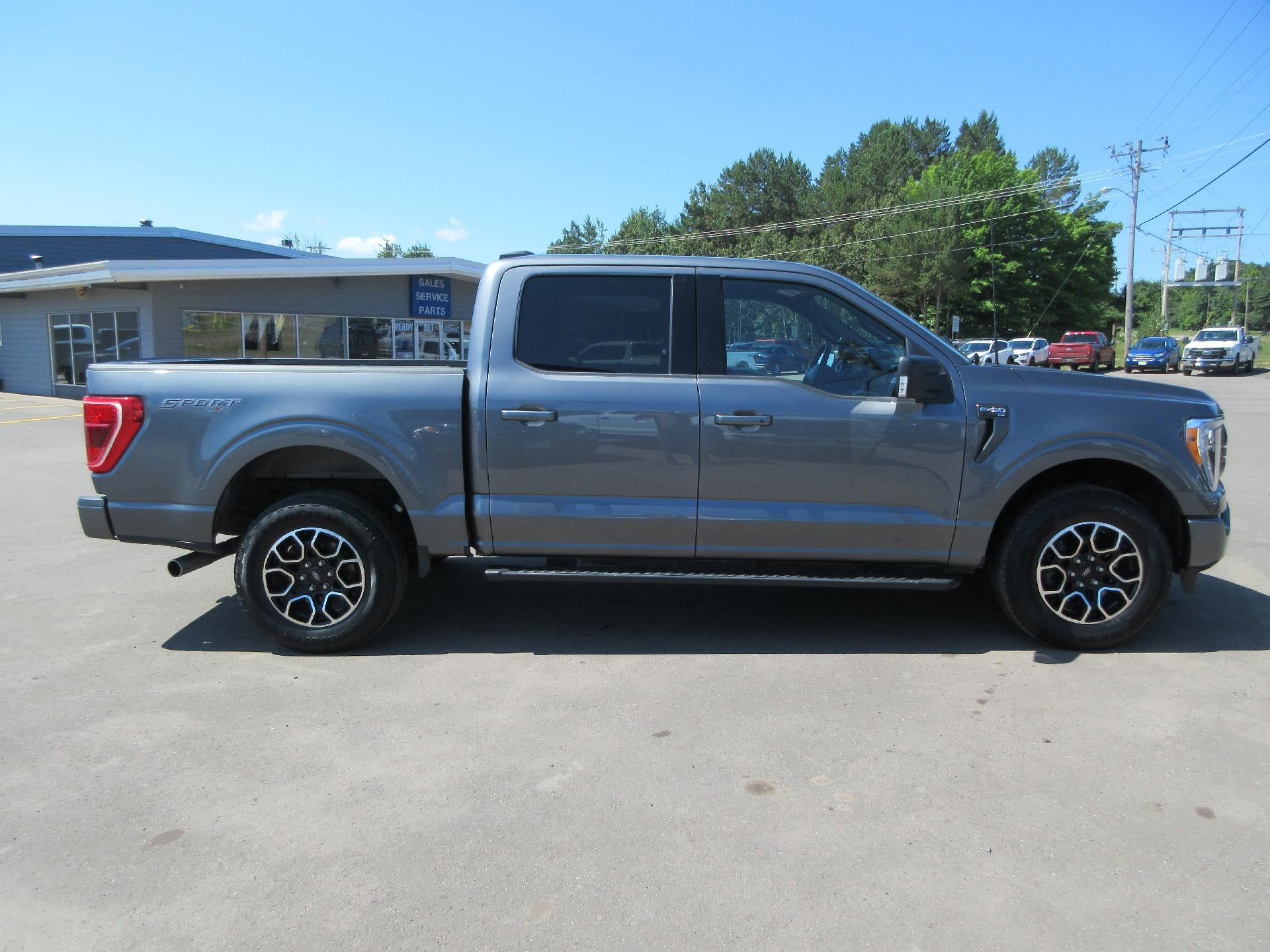 2022 Ford F-150 XLT 4WD SuperCrew 5.5' Box