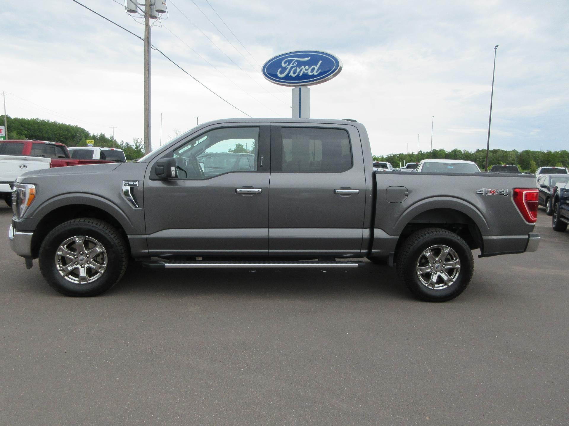 2023 Ford F-150 XLT 4WD SuperCrew 5.5' Box