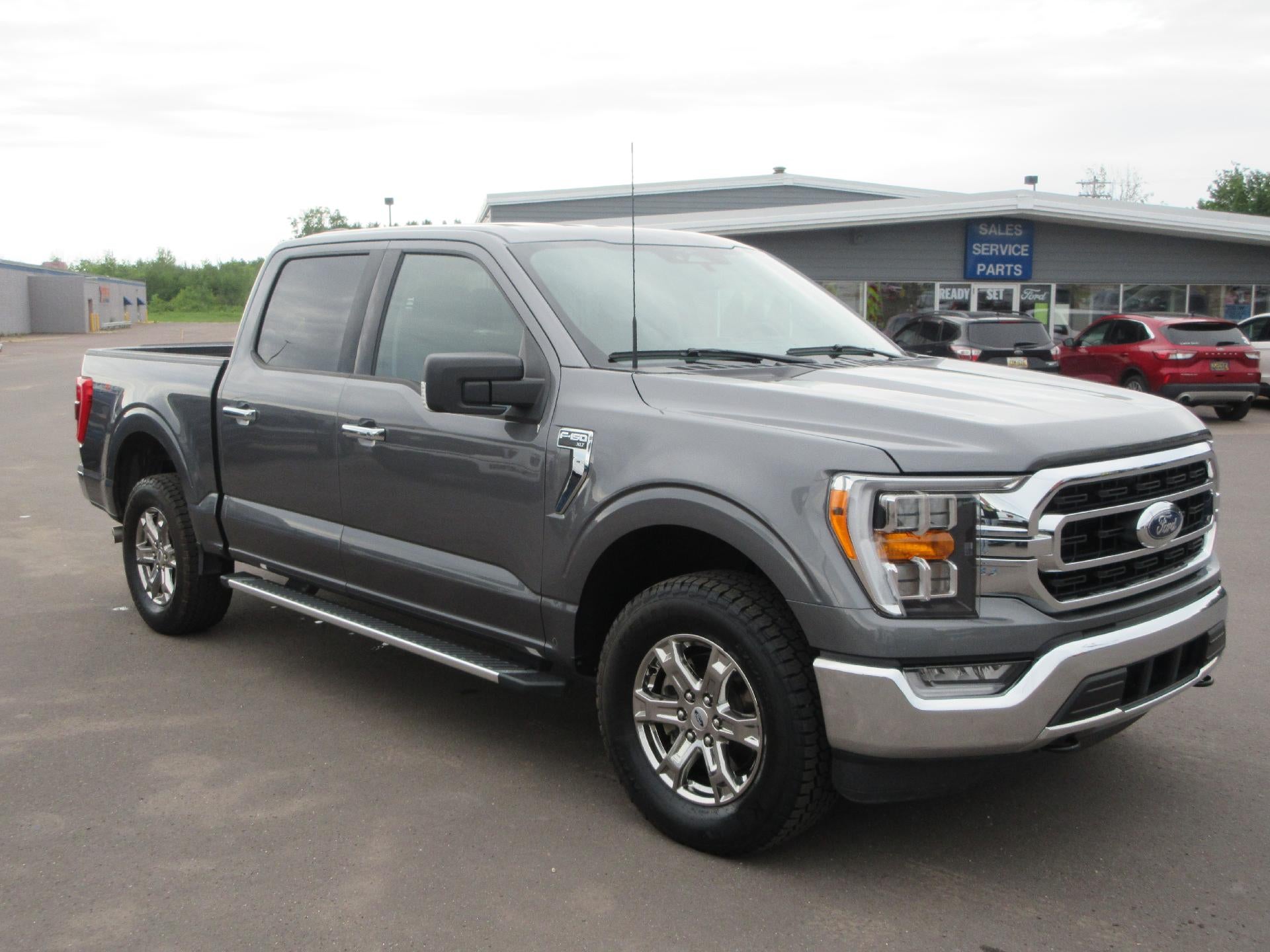 2023 Ford F-150 XLT 4WD SuperCrew 5.5' Box