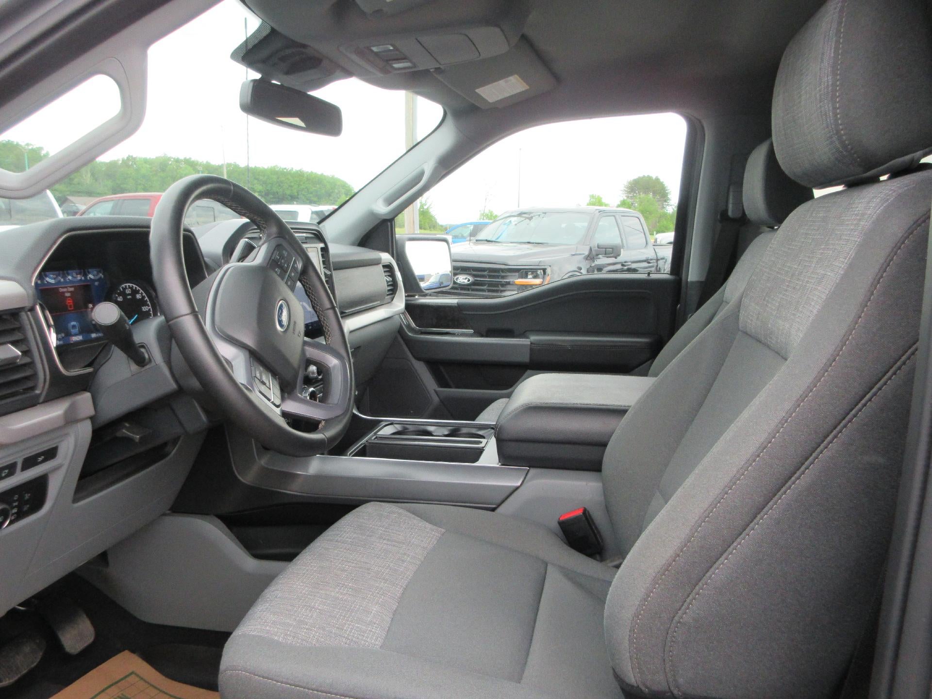 2023 Ford F-150 XLT 4WD SuperCrew 5.5' Box