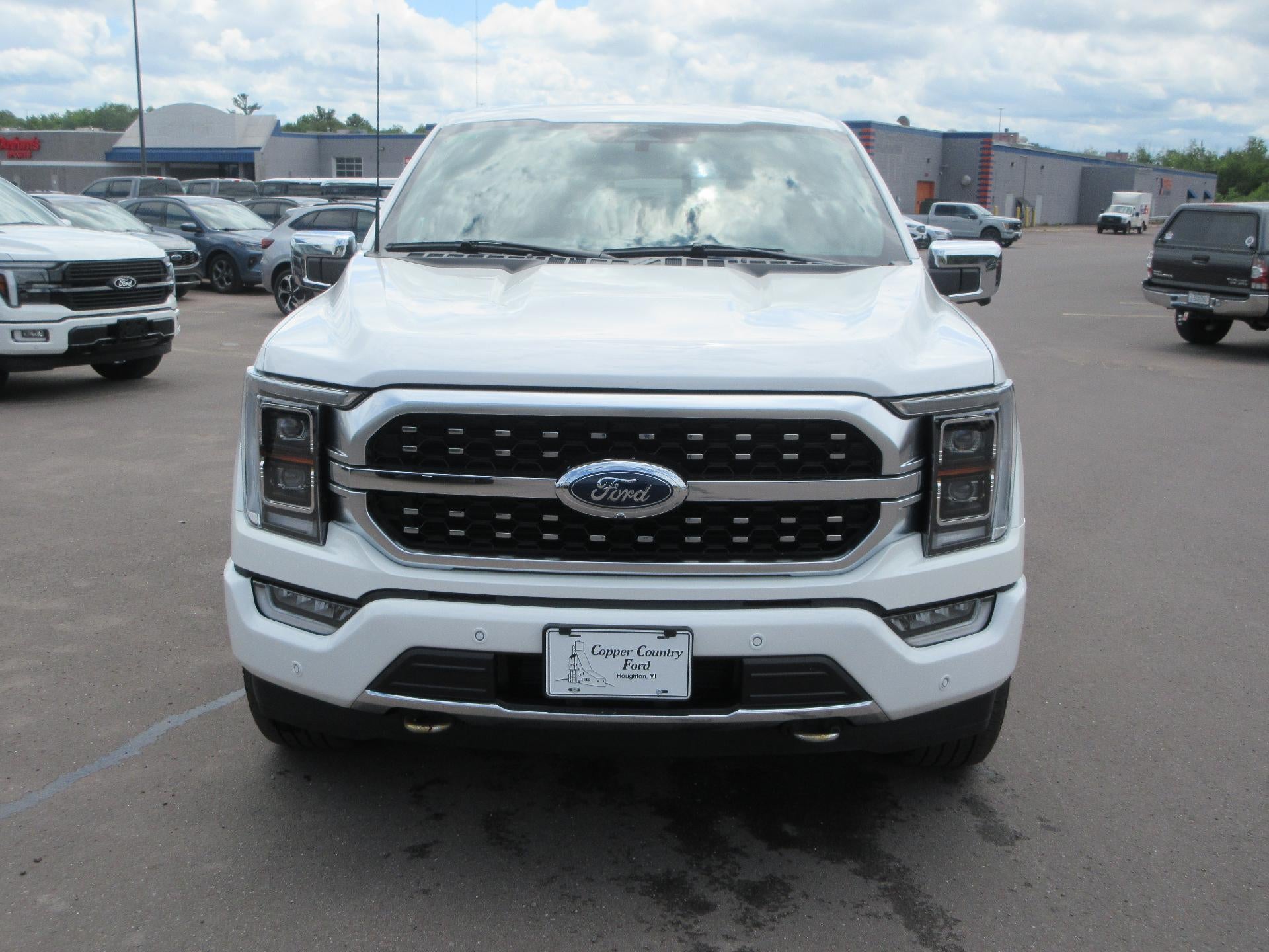 2023 Ford F-150 XL 4WD SuperCrew 5.5' Box