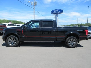 2016 Ford F-150 4WD SuperCrew 5-1/2 Ft Box Lariat