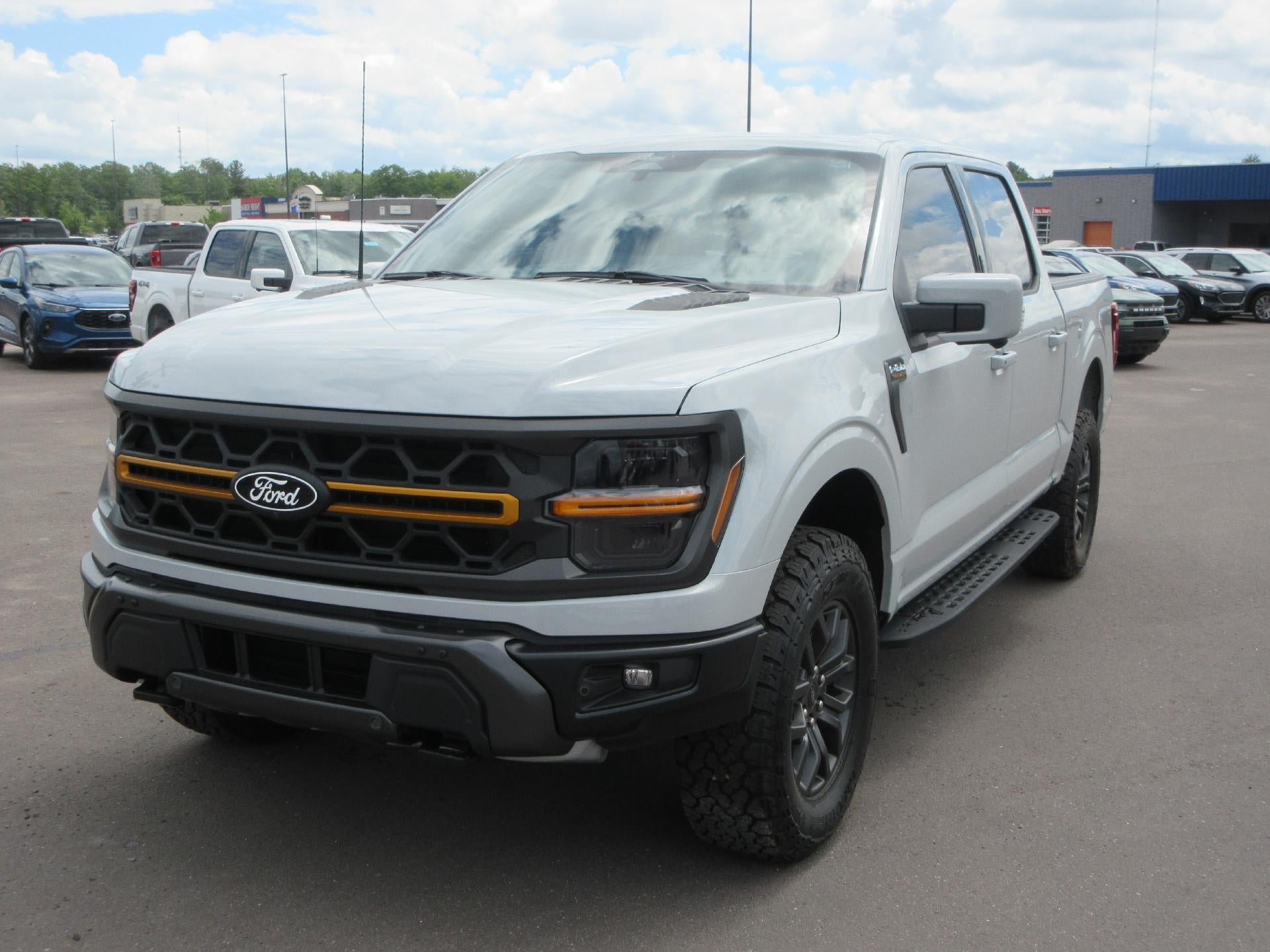2024 Ford F-150 Tremor 4WD SuperCrew 5.5' Box