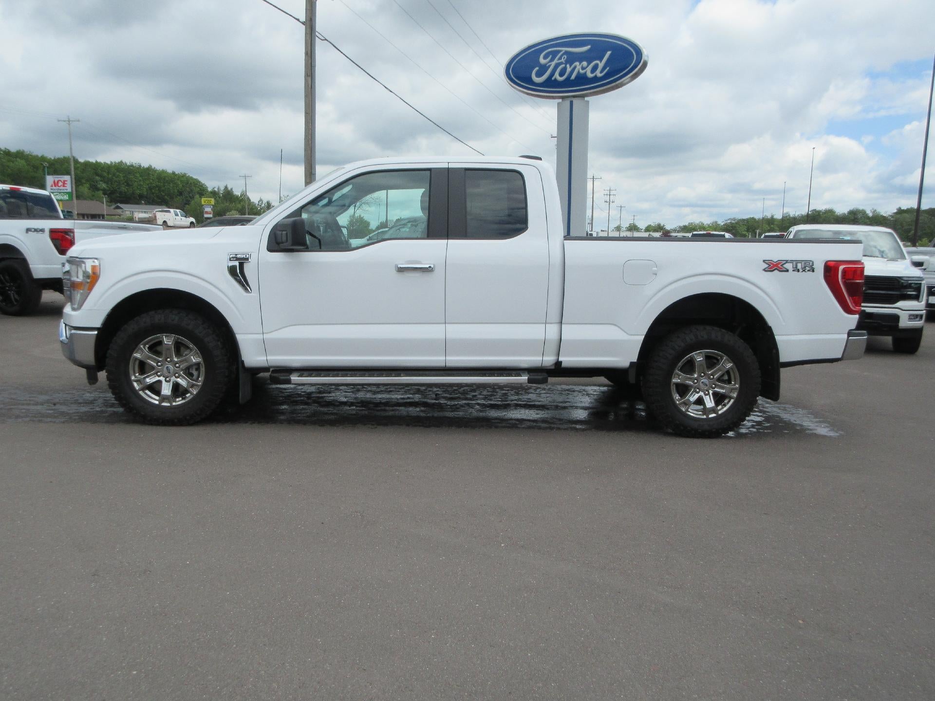 2023 Ford F-150 XL 4WD SuperCab 6.5' Box