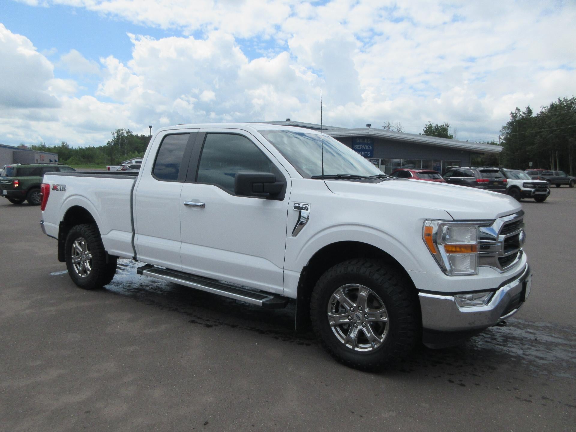 2023 Ford F-150 XL 4WD SuperCab 6.5' Box