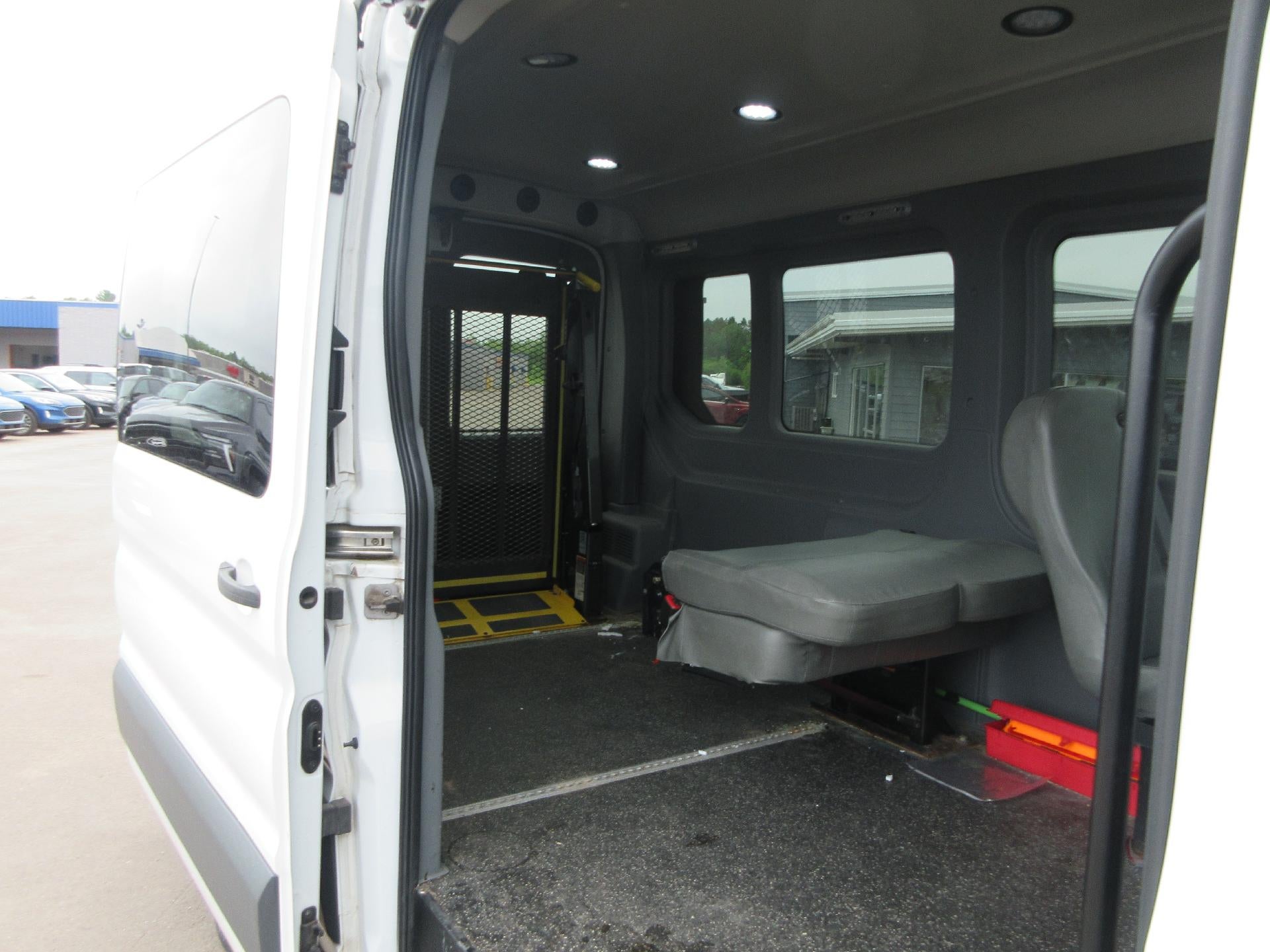 2017 Ford Transit Van T-250 148" Med Rf 9000 GVWR Sliding RH Dr