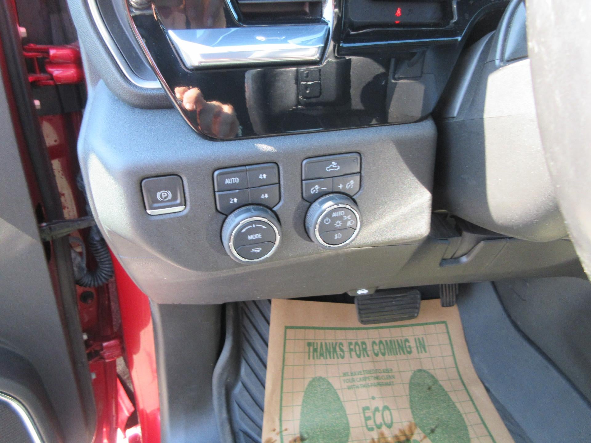 2023 Chevrolet Silverado 1500 Crew Cab Short Box 4-Wheel Drive RST