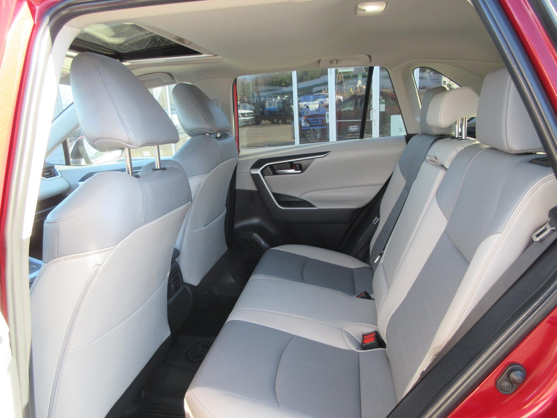 2023 Toyota RAV4 XLE Premium AWD (Natl)